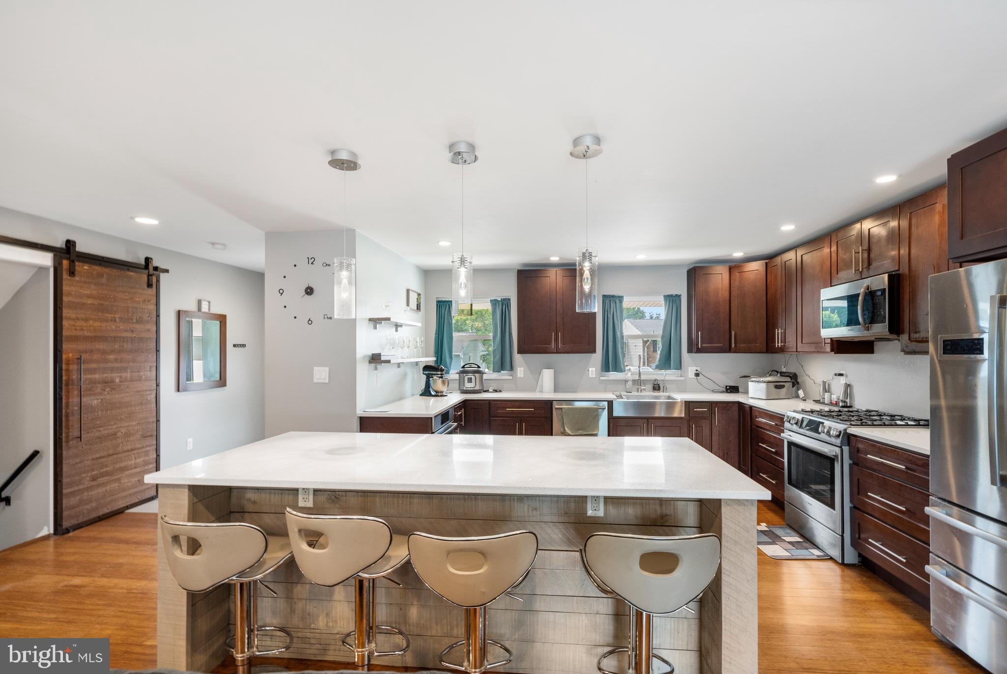 SILVERGATE VILLAGE - Residential