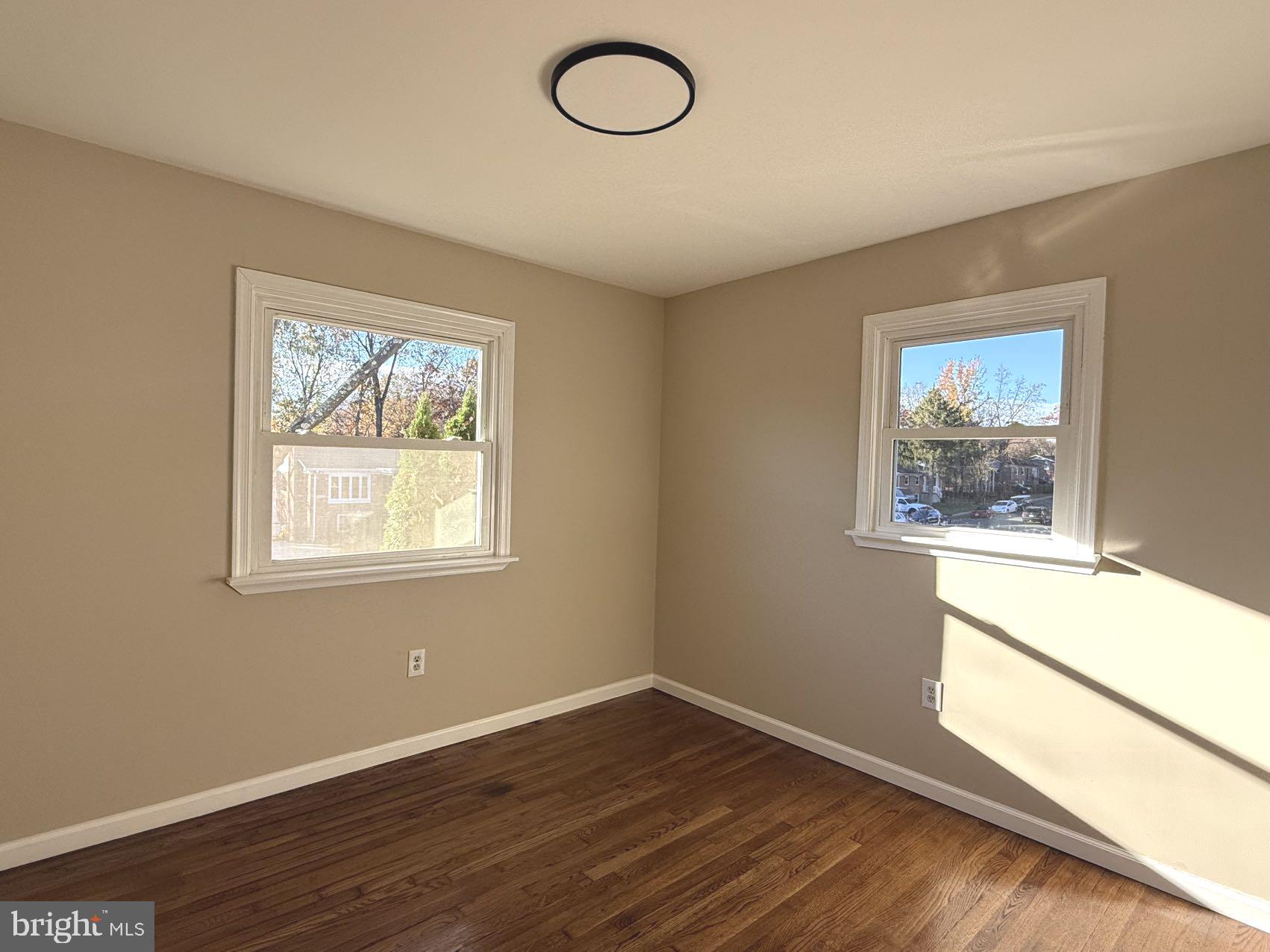 DALE CITY - Residential Lease