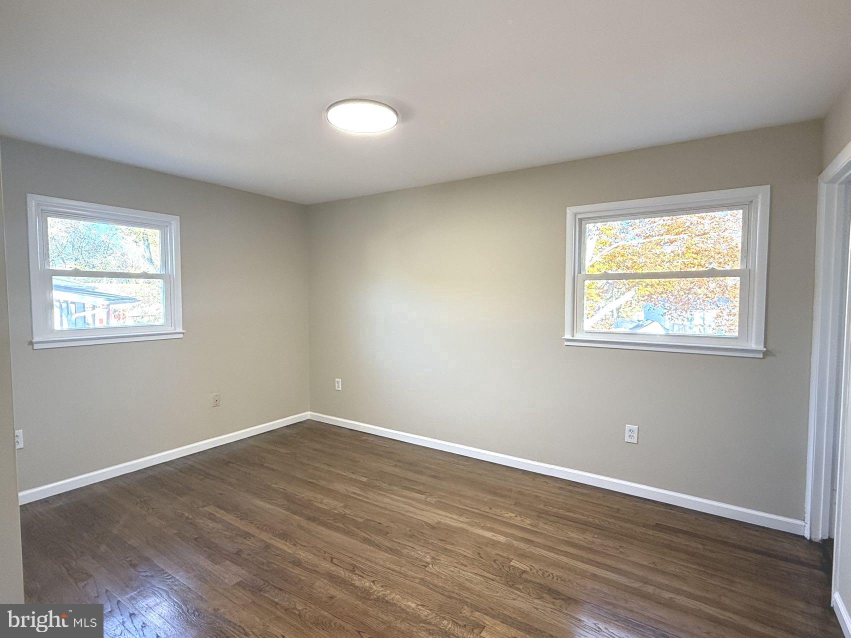 DALE CITY - Residential Lease