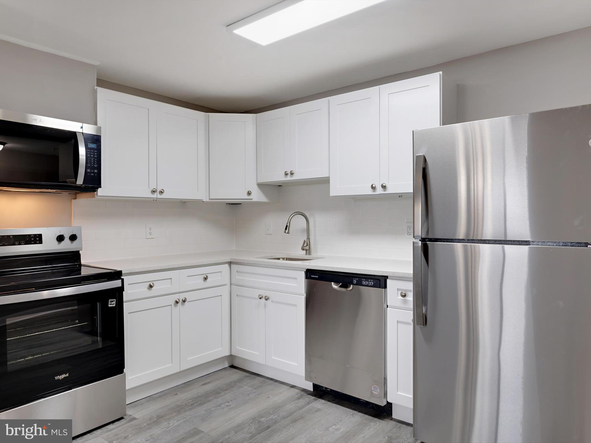 28 ALLEGHENY AVENUE 2502
