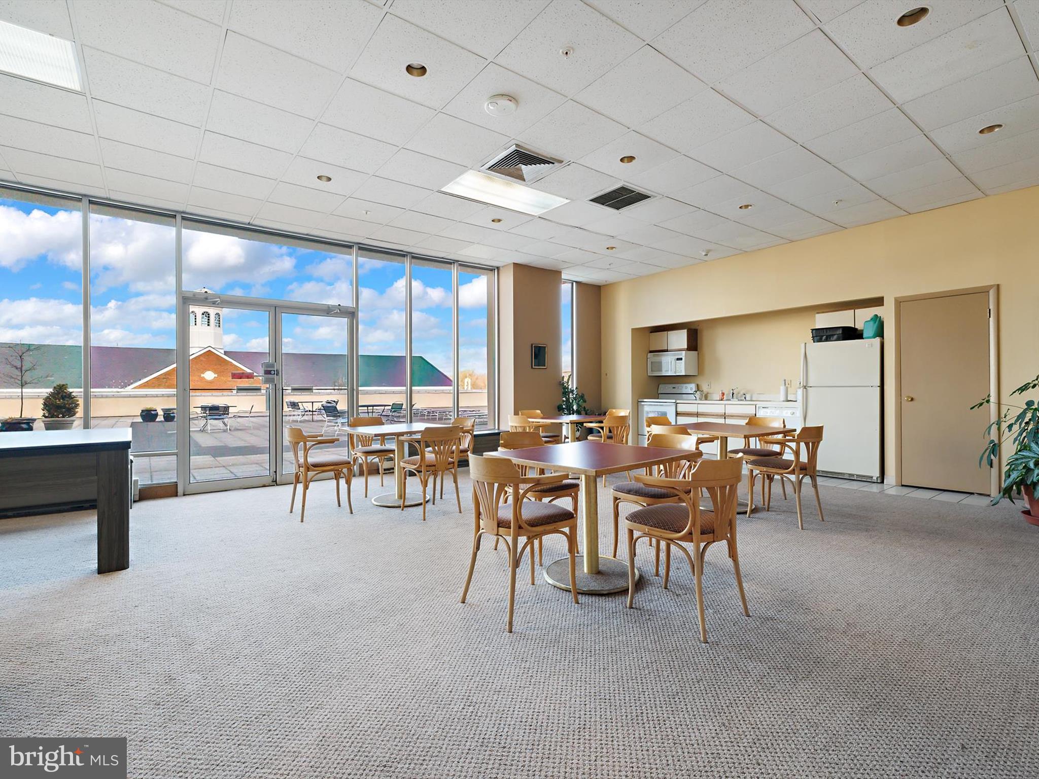 PENTHOUSE - Residential