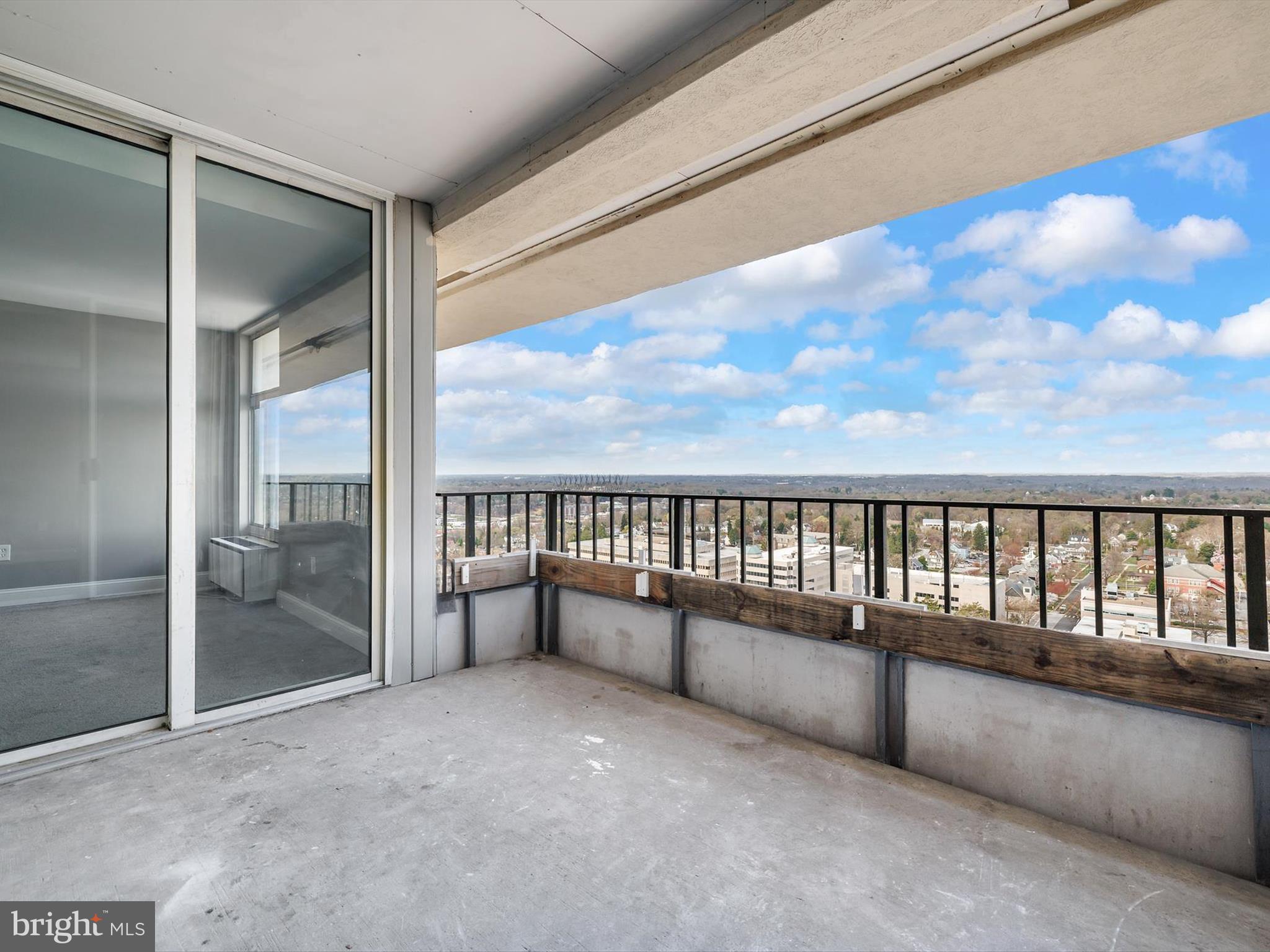 PENTHOUSE - Residential