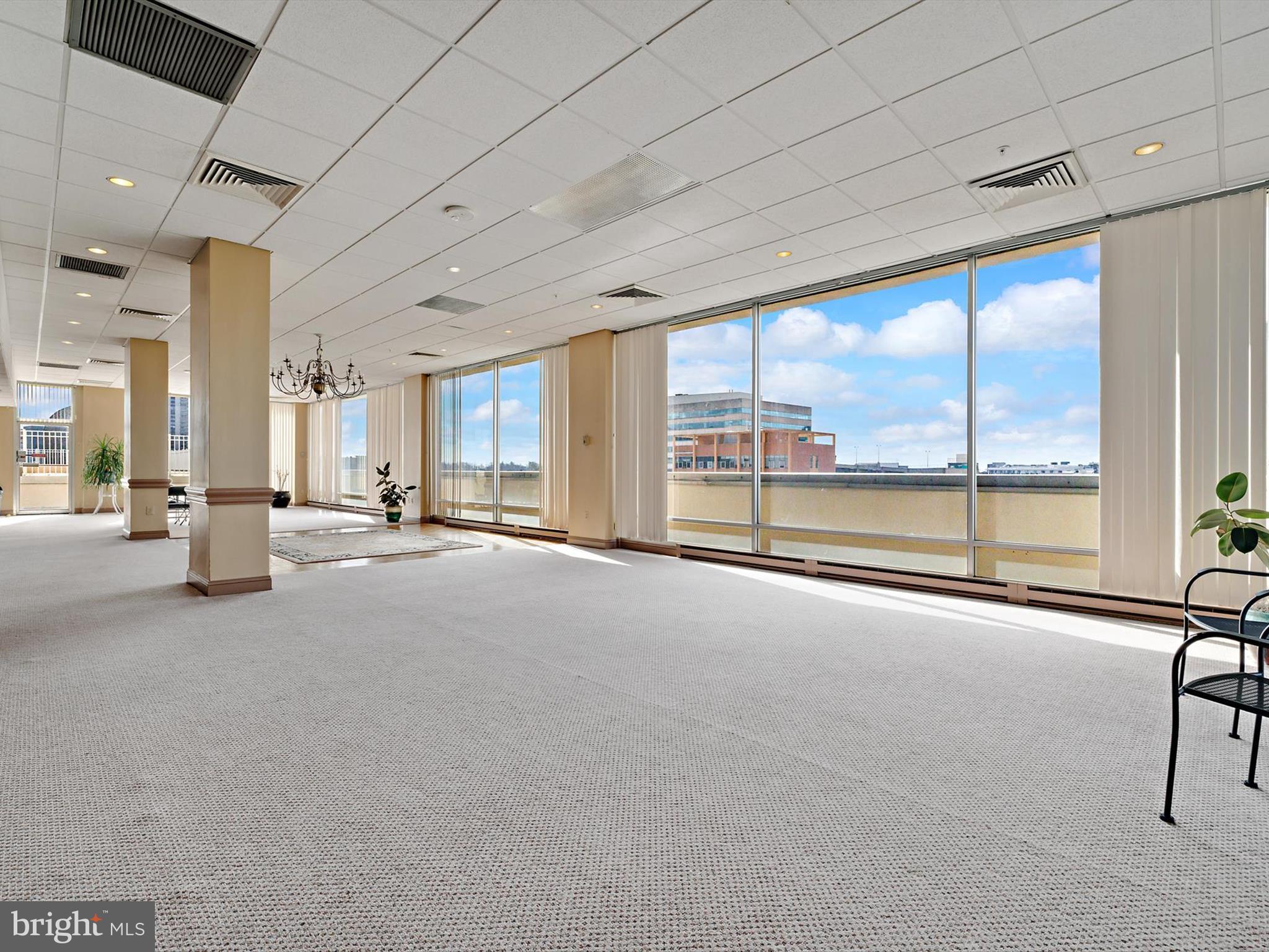 PENTHOUSE - Residential