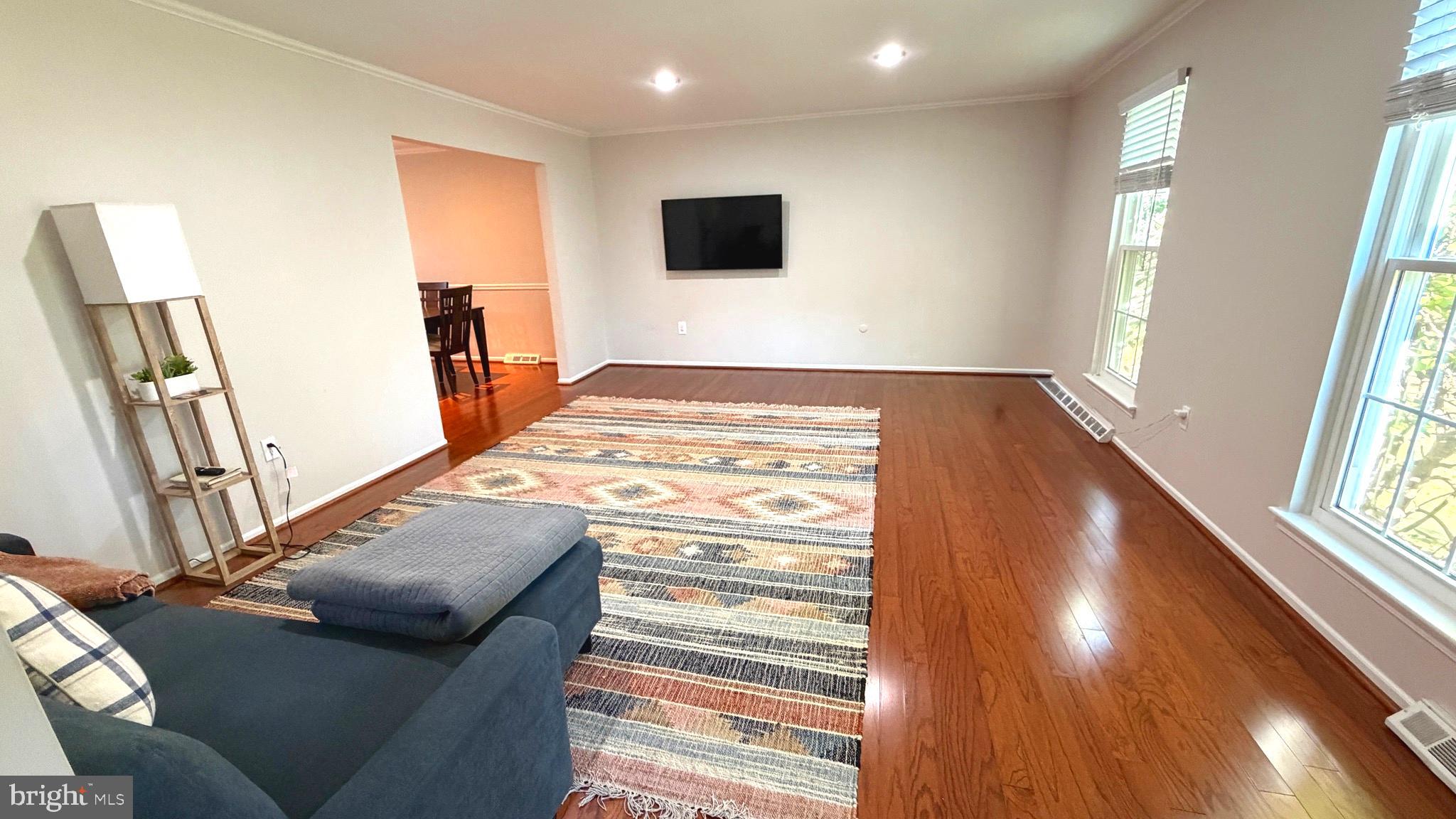 THE HILLS OF BRYN - Residential Lease