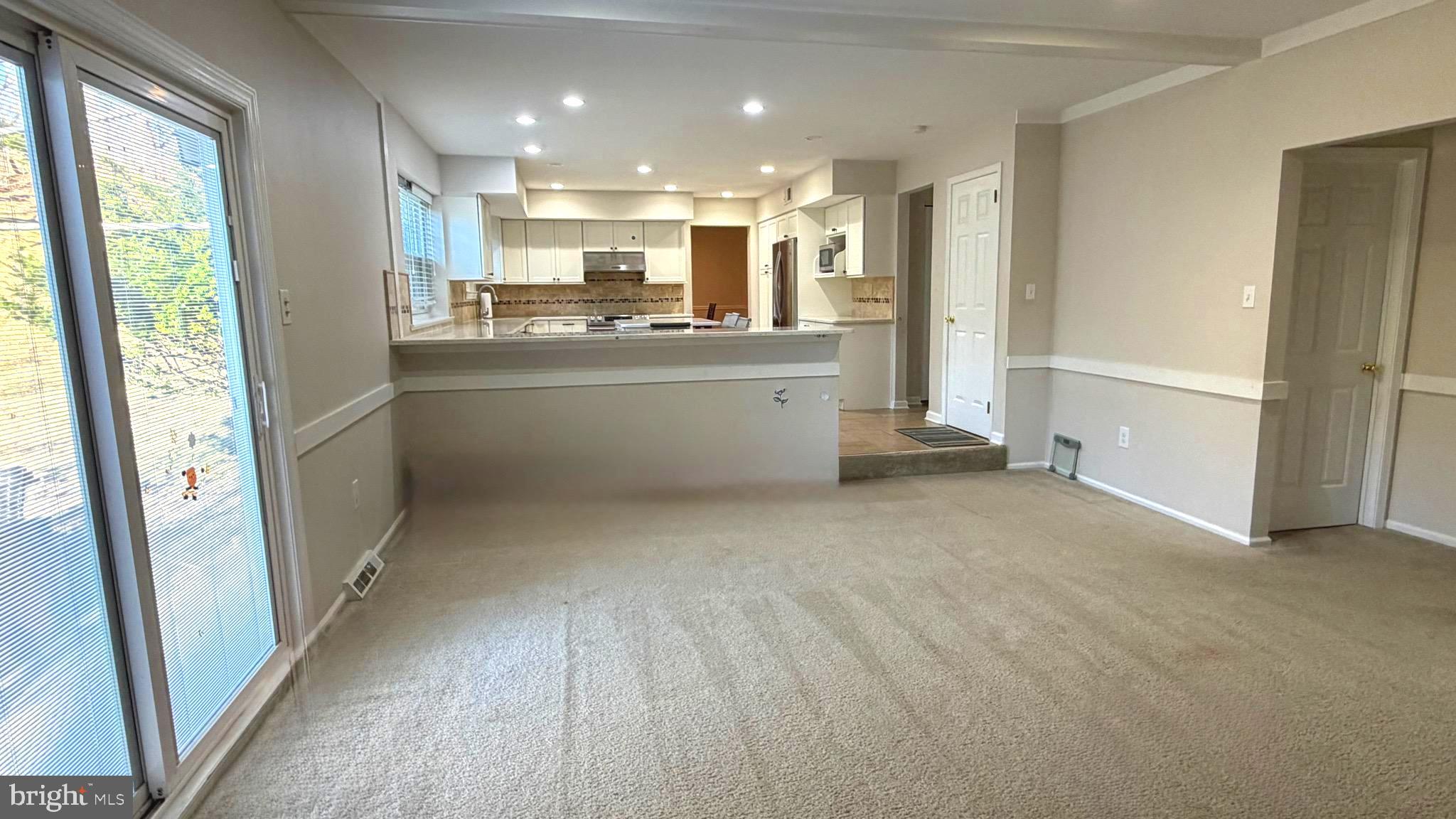 THE HILLS OF BRYN - Residential Lease