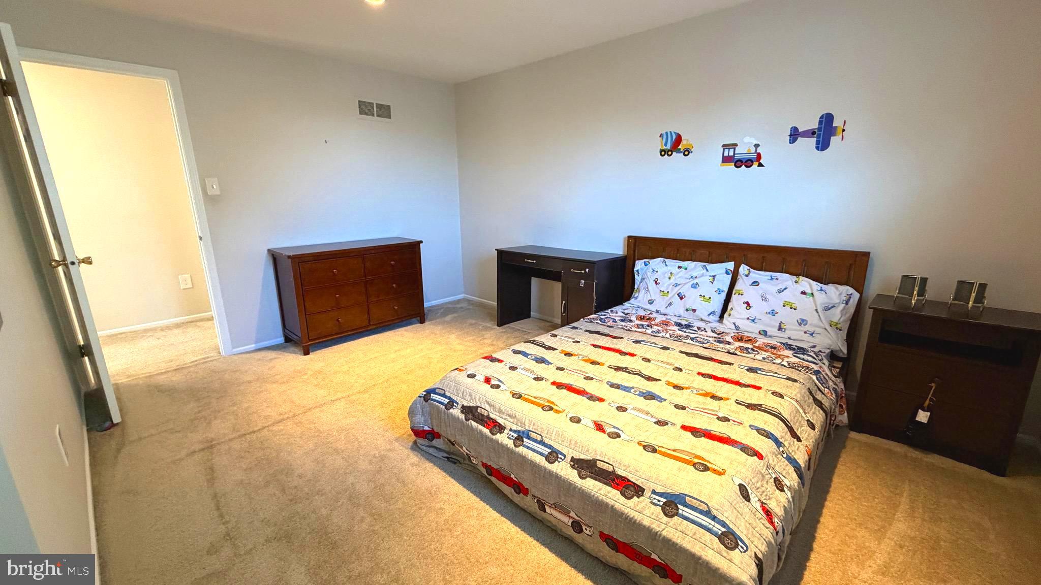 THE HILLS OF BRYN - Residential Lease