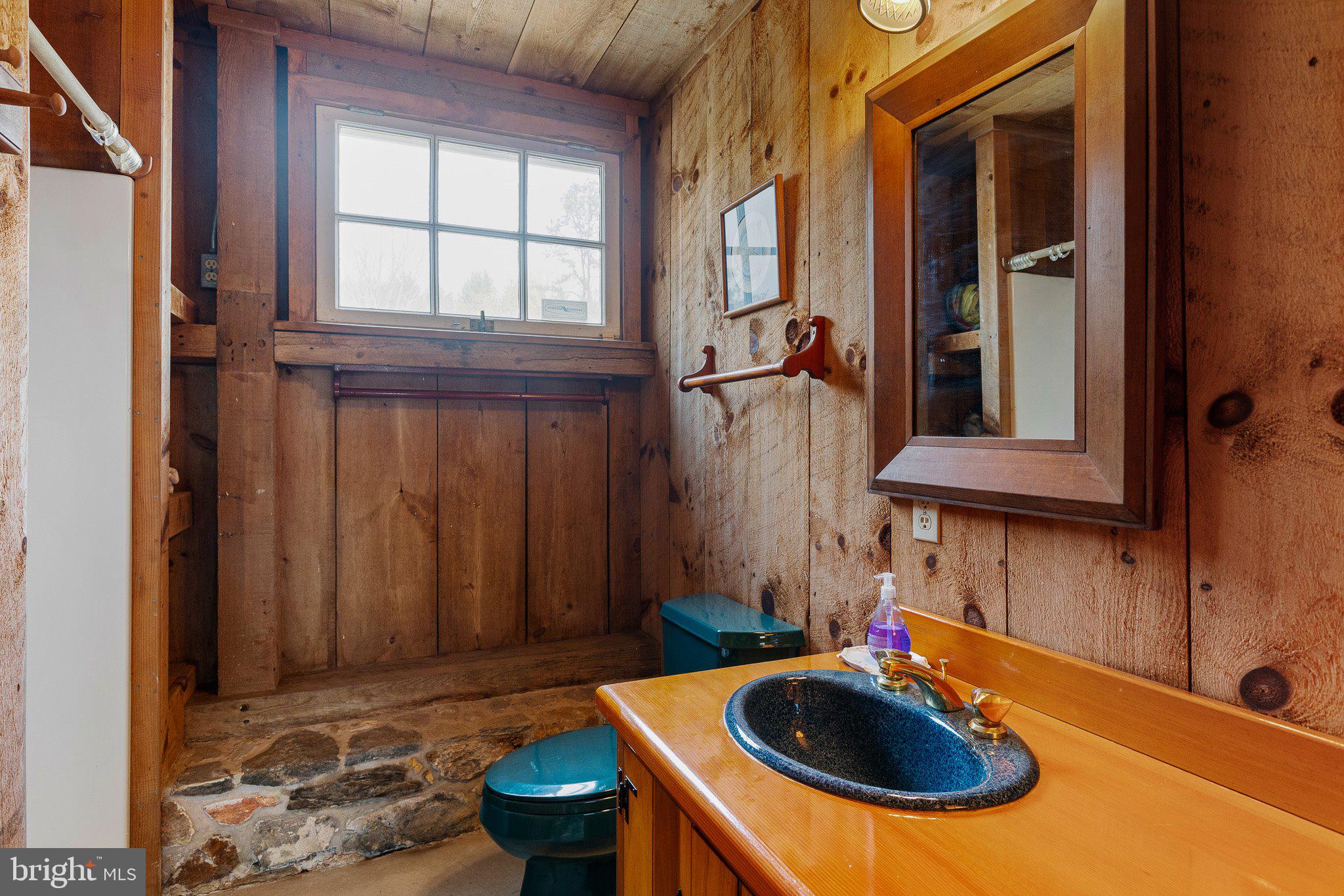 HICKORY HILL - Residential