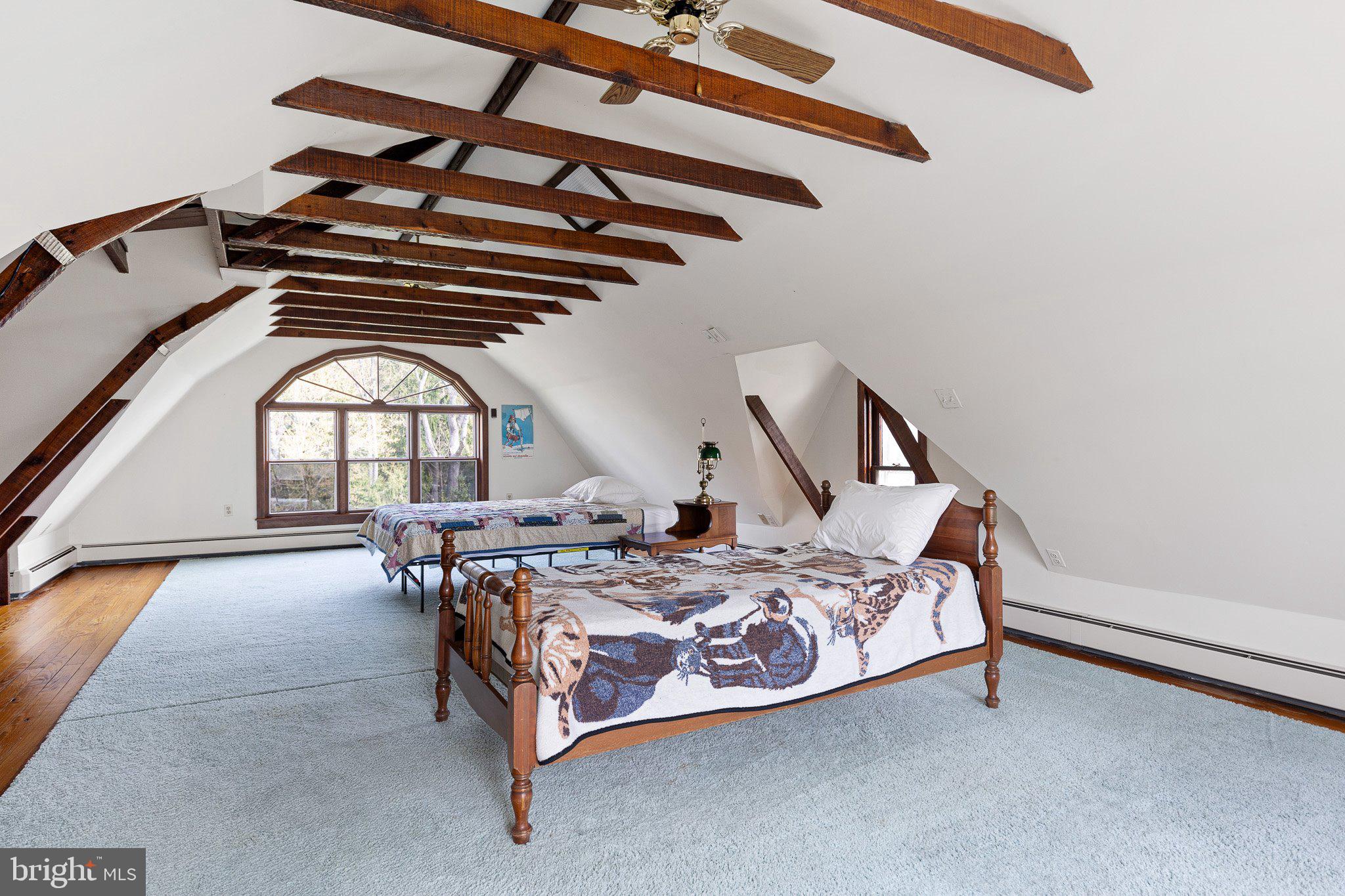 HICKORY HILL - Residential