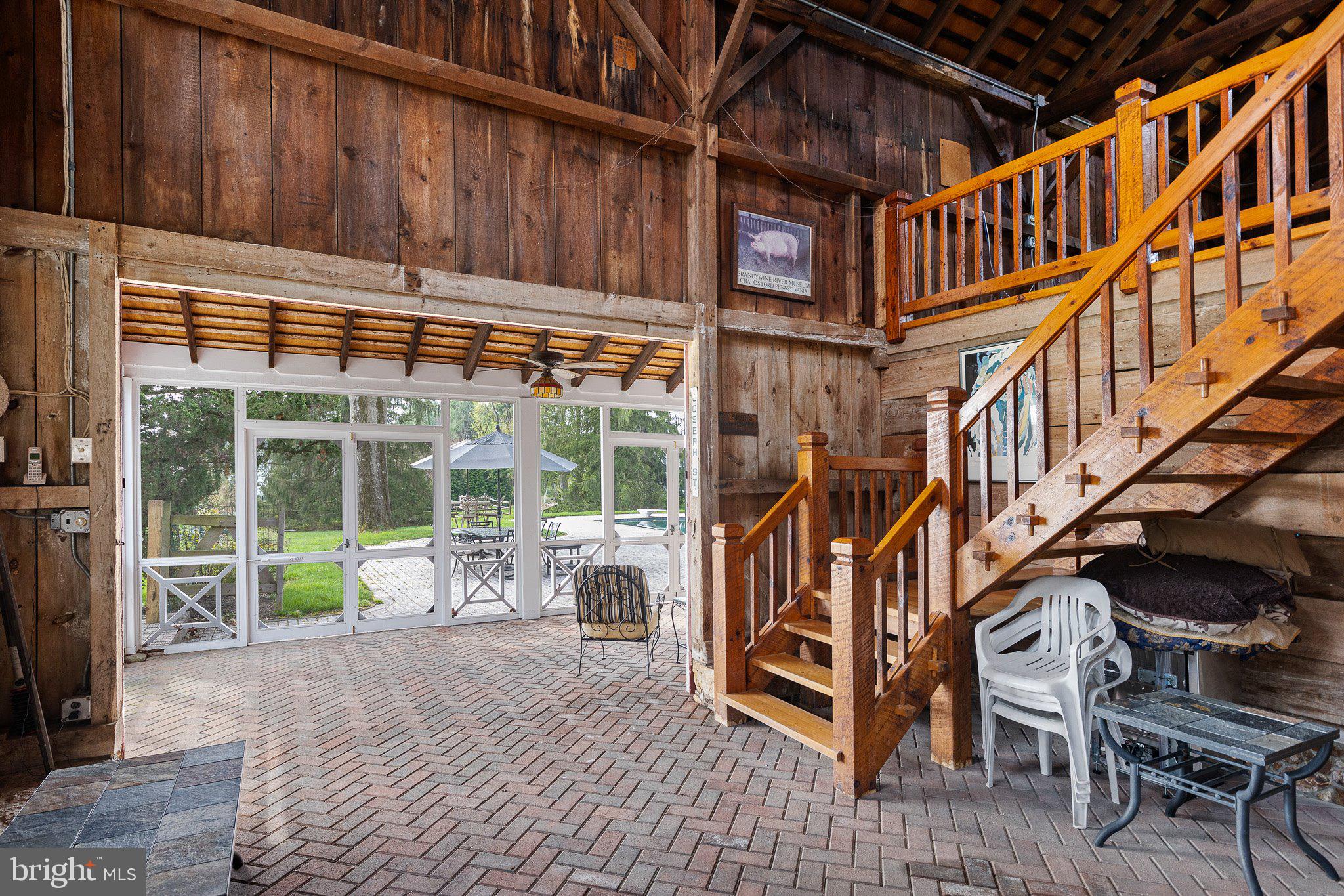 HICKORY HILL - Residential