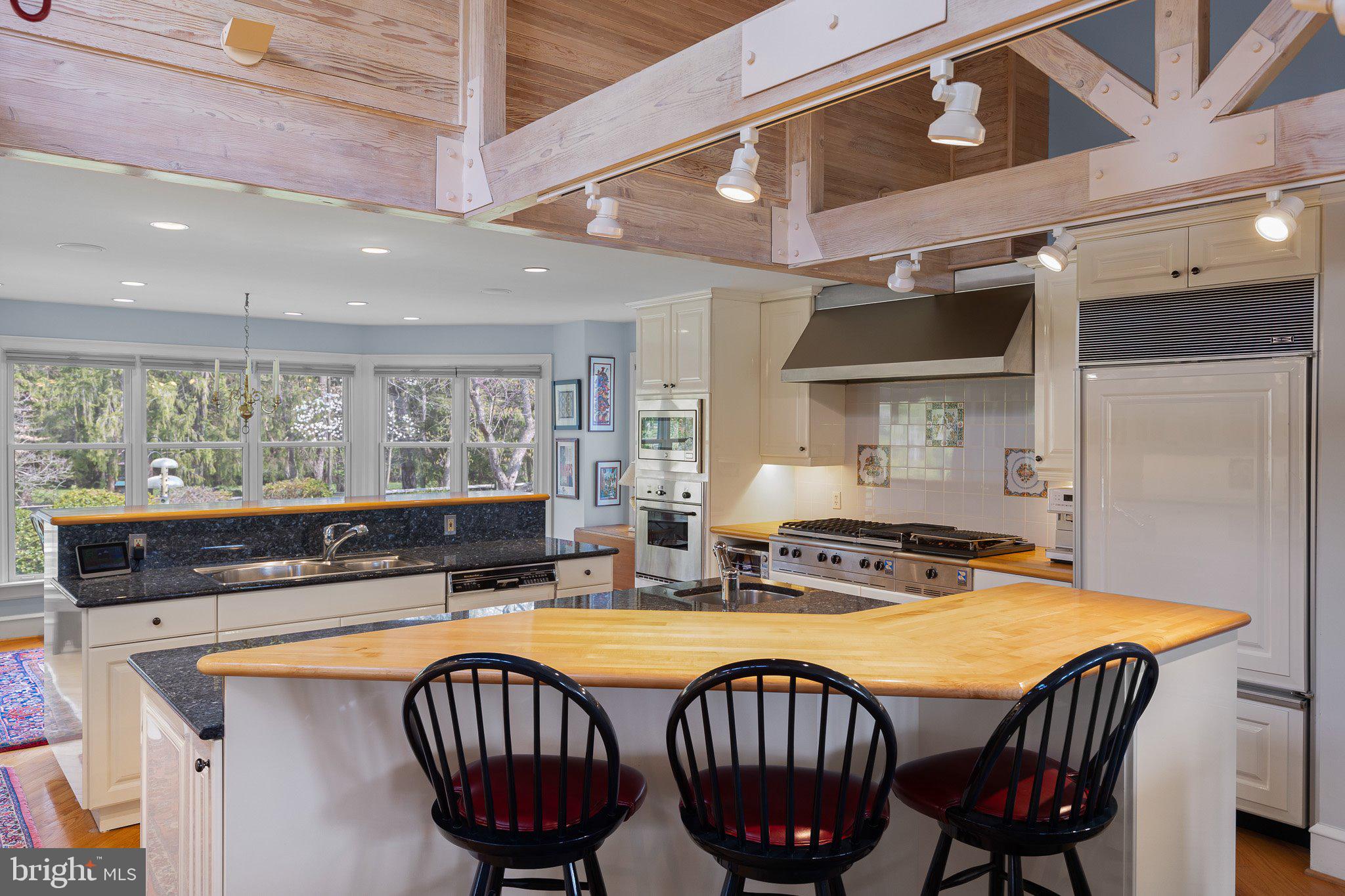 HICKORY HILL - Residential