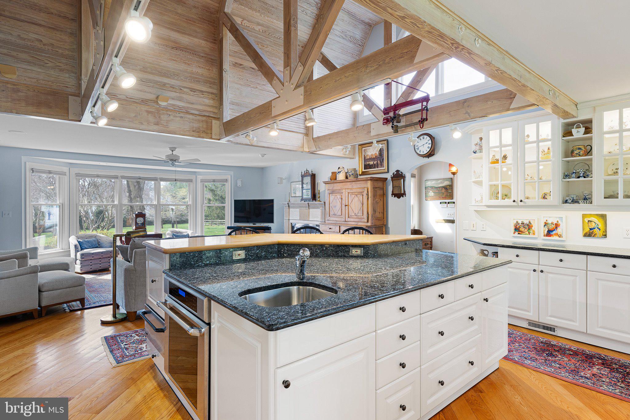 HICKORY HILL - Residential