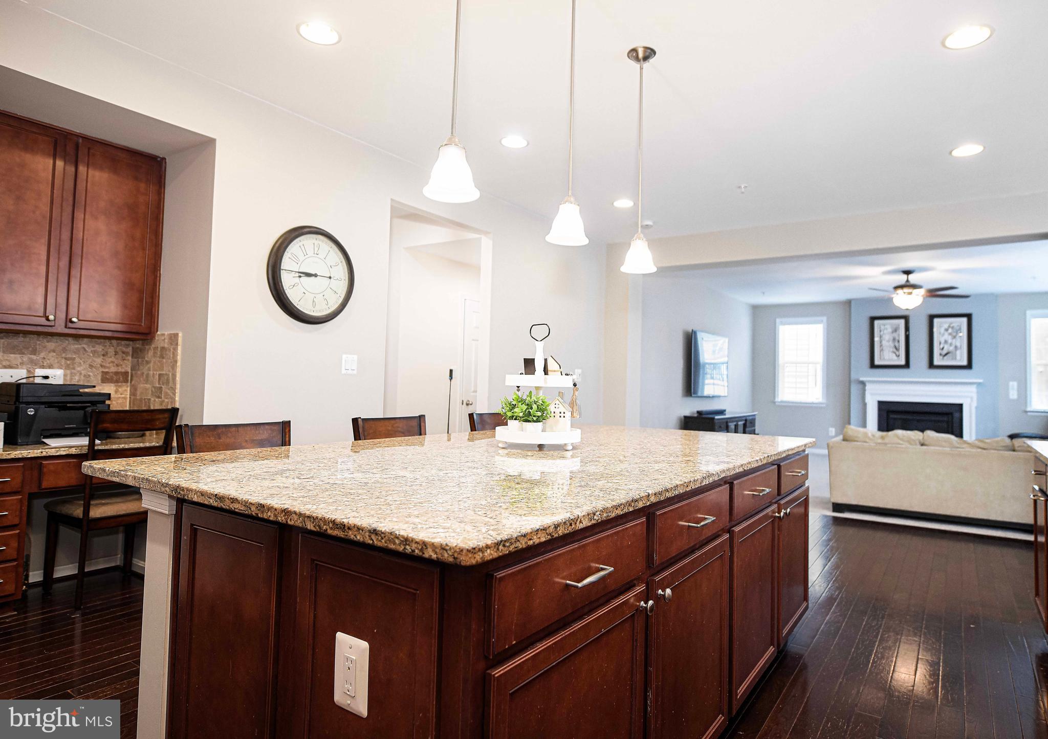 TUCKER WOODS - Residential