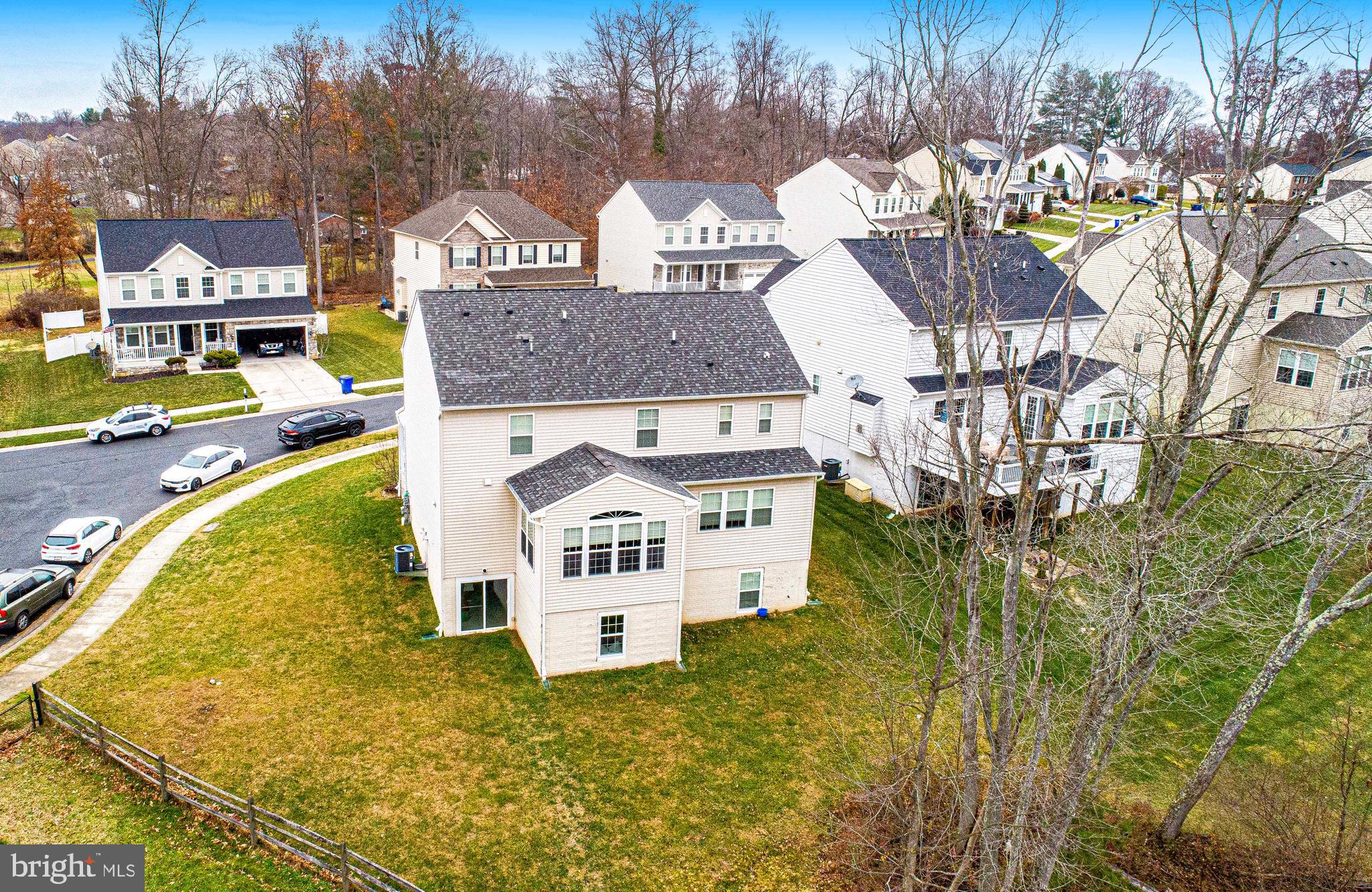 TUCKER WOODS - Residential