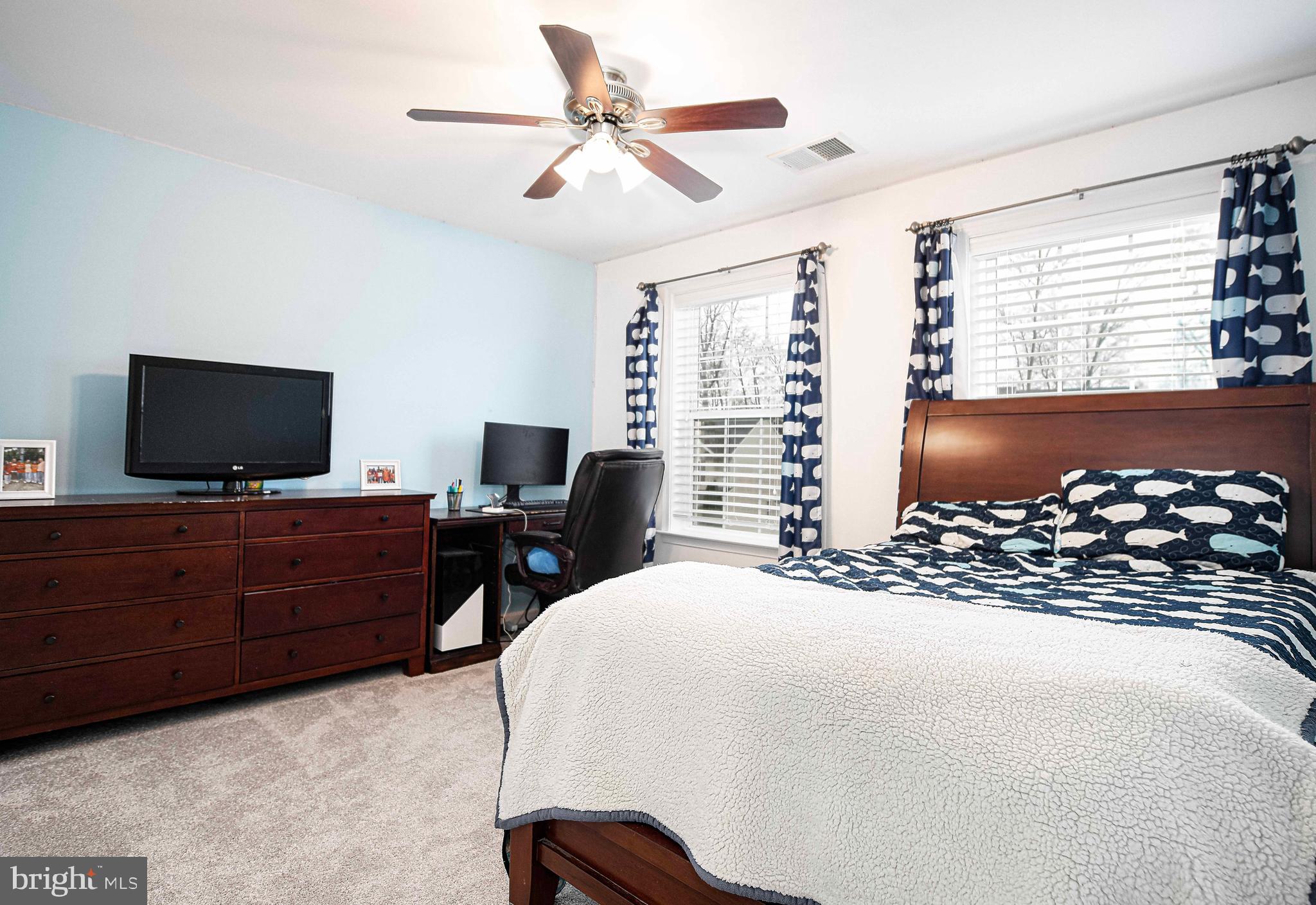 TUCKER WOODS - Residential