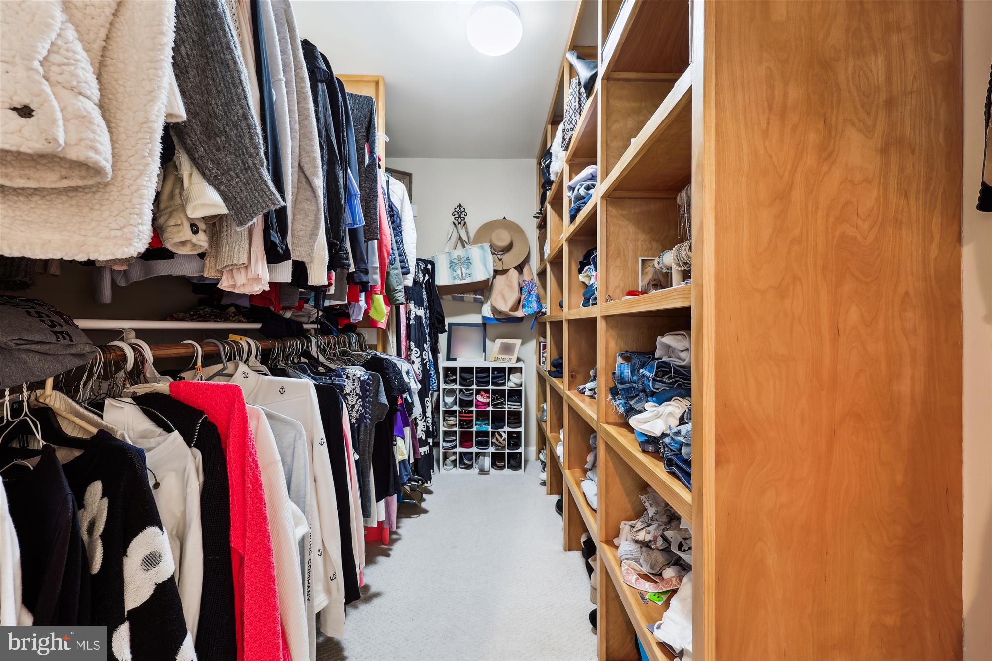 ABRAMS - Residential