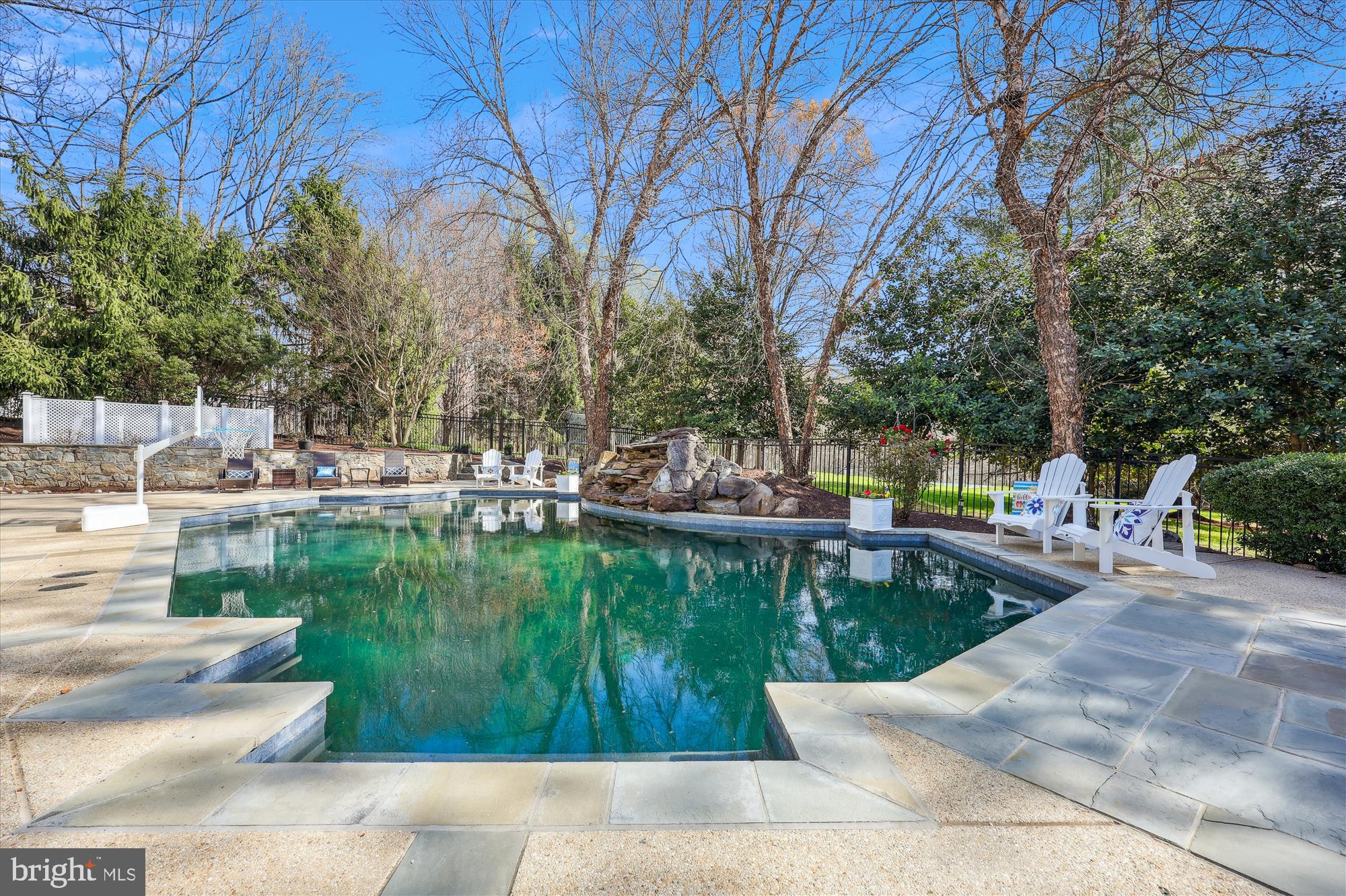 ABRAMS - Residential