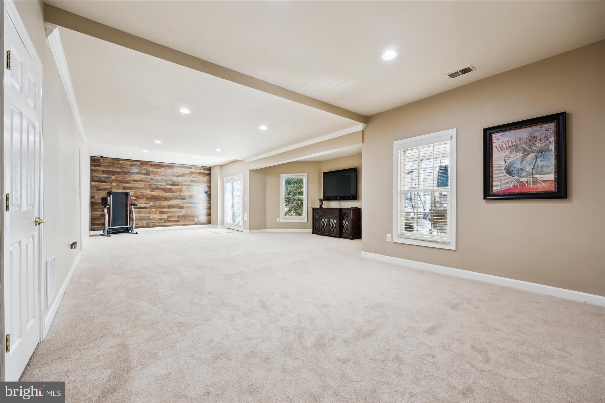 ABRAMS - Residential