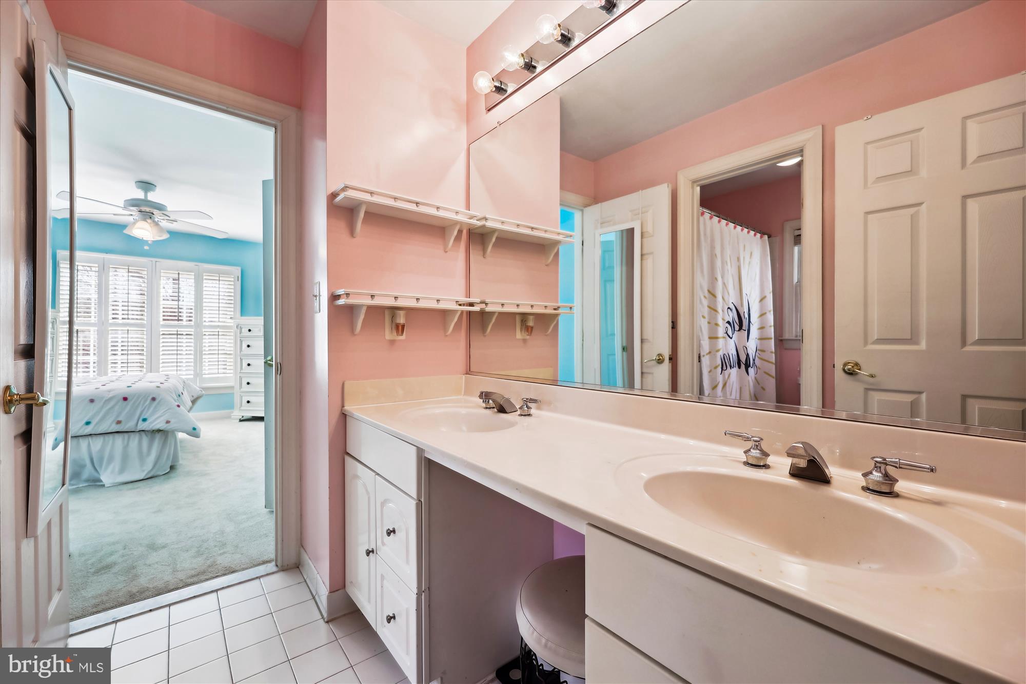 ABRAMS - Residential