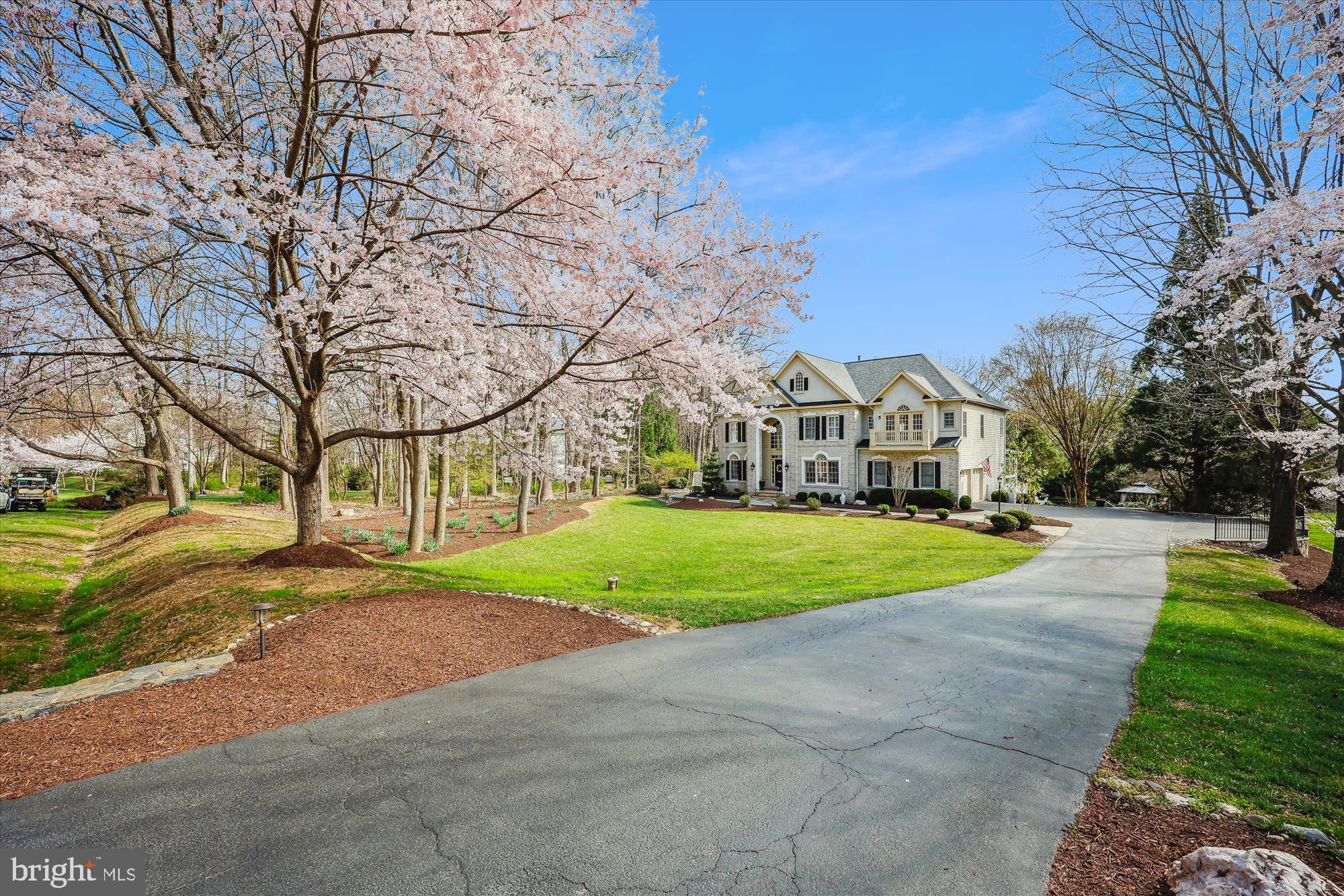 ABRAMS - Residential