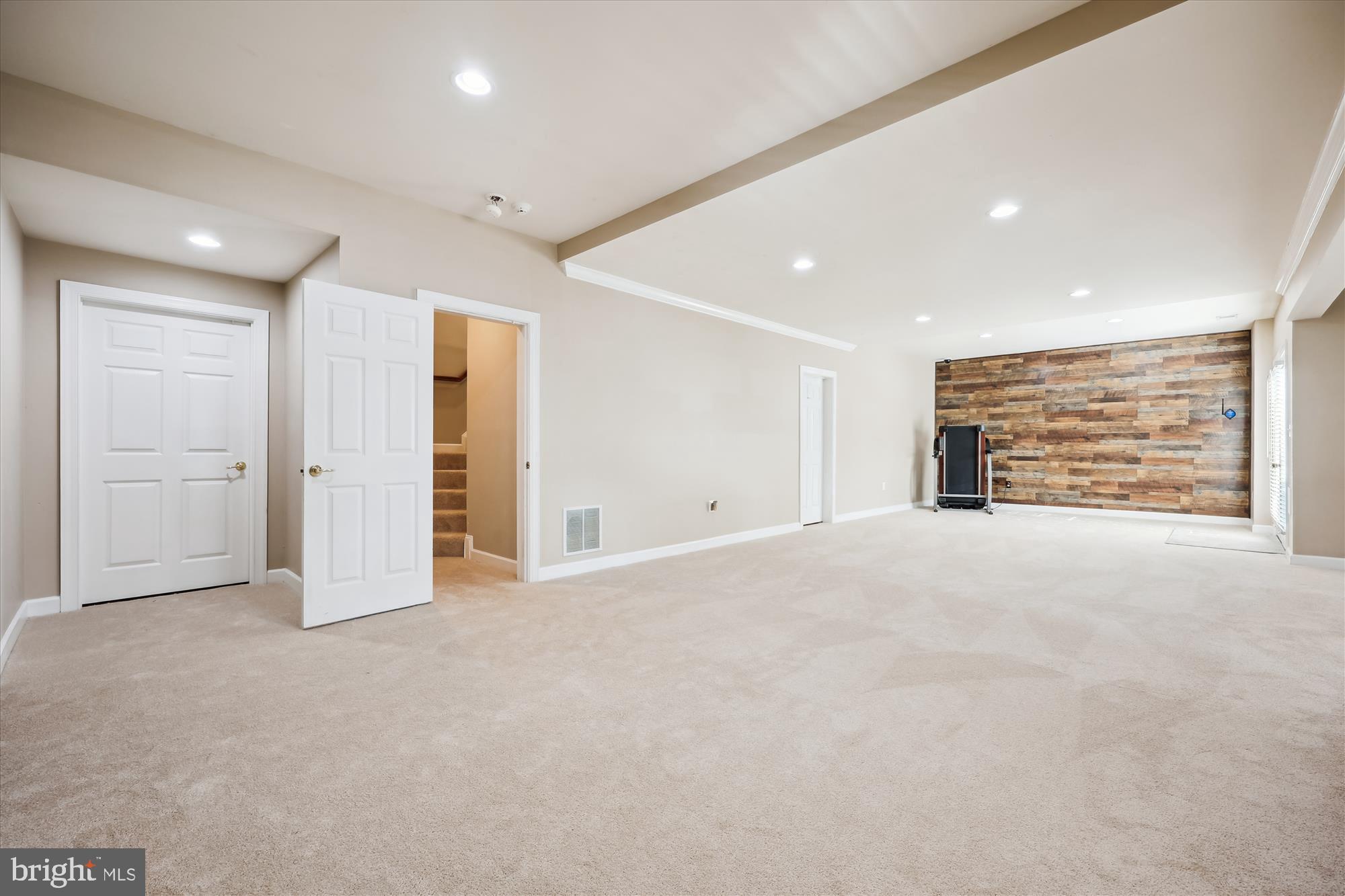 ABRAMS - Residential