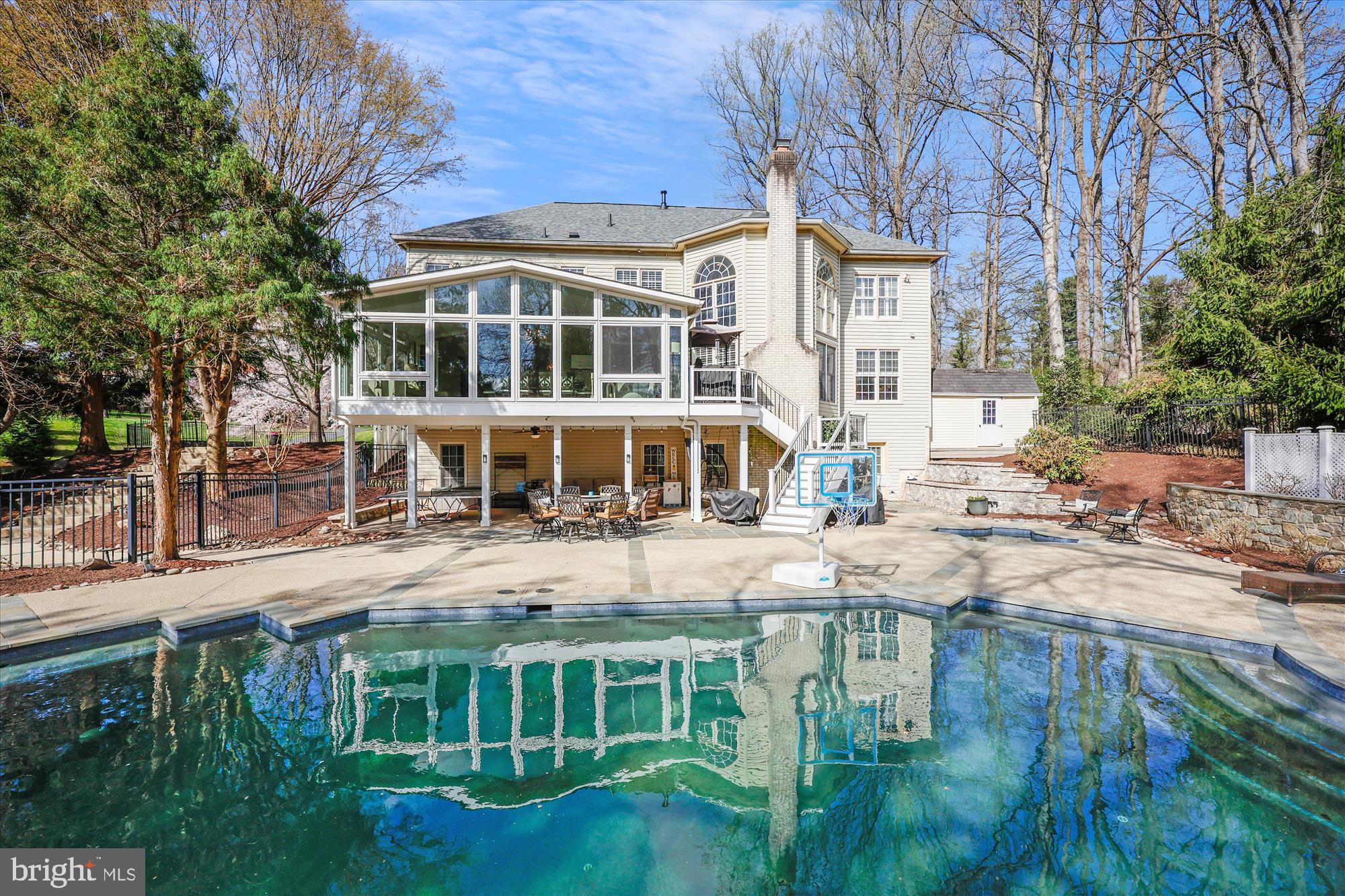 ABRAMS - Residential