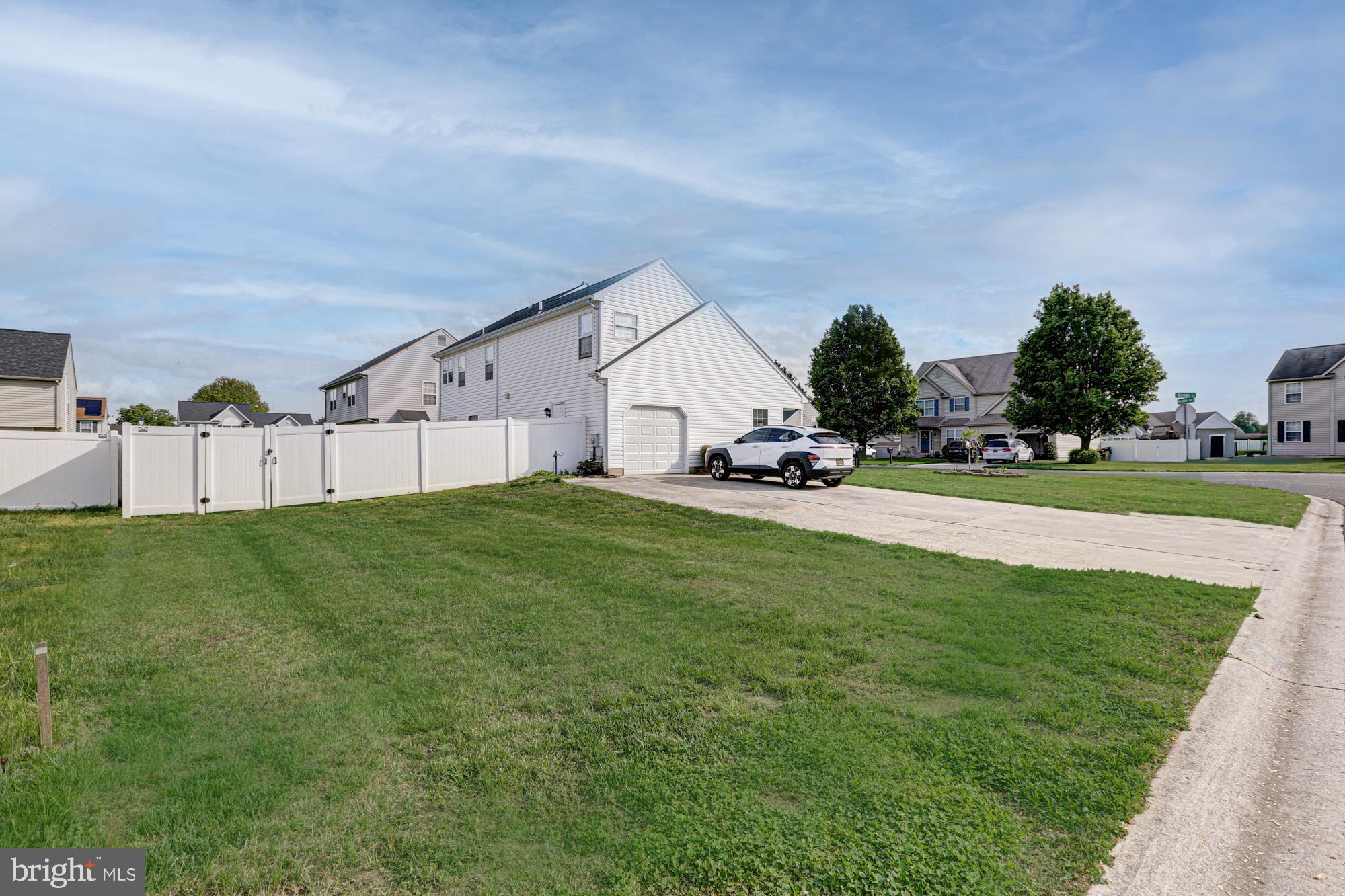 TRAYBERN - Residential