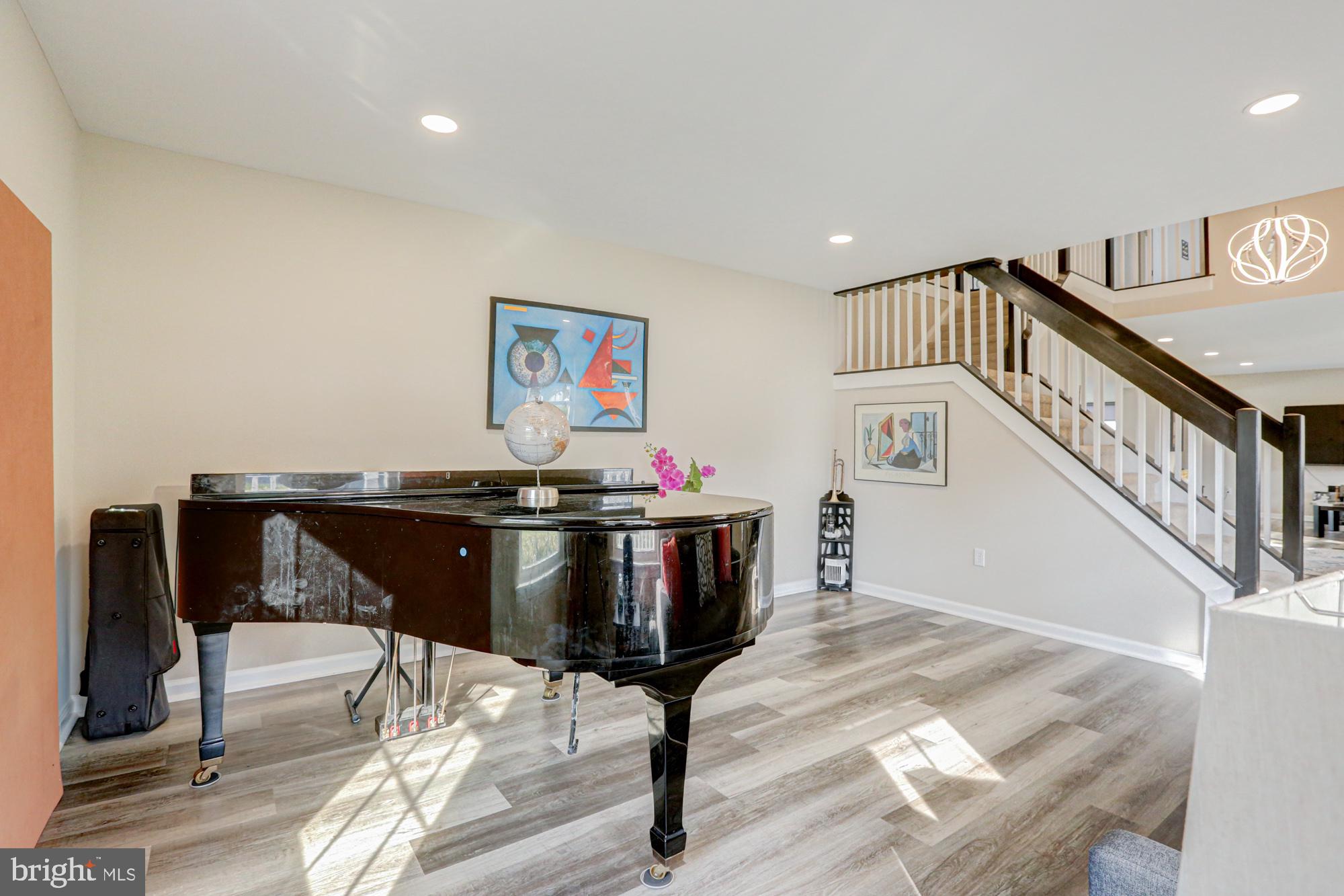 TRAYBERN - Residential