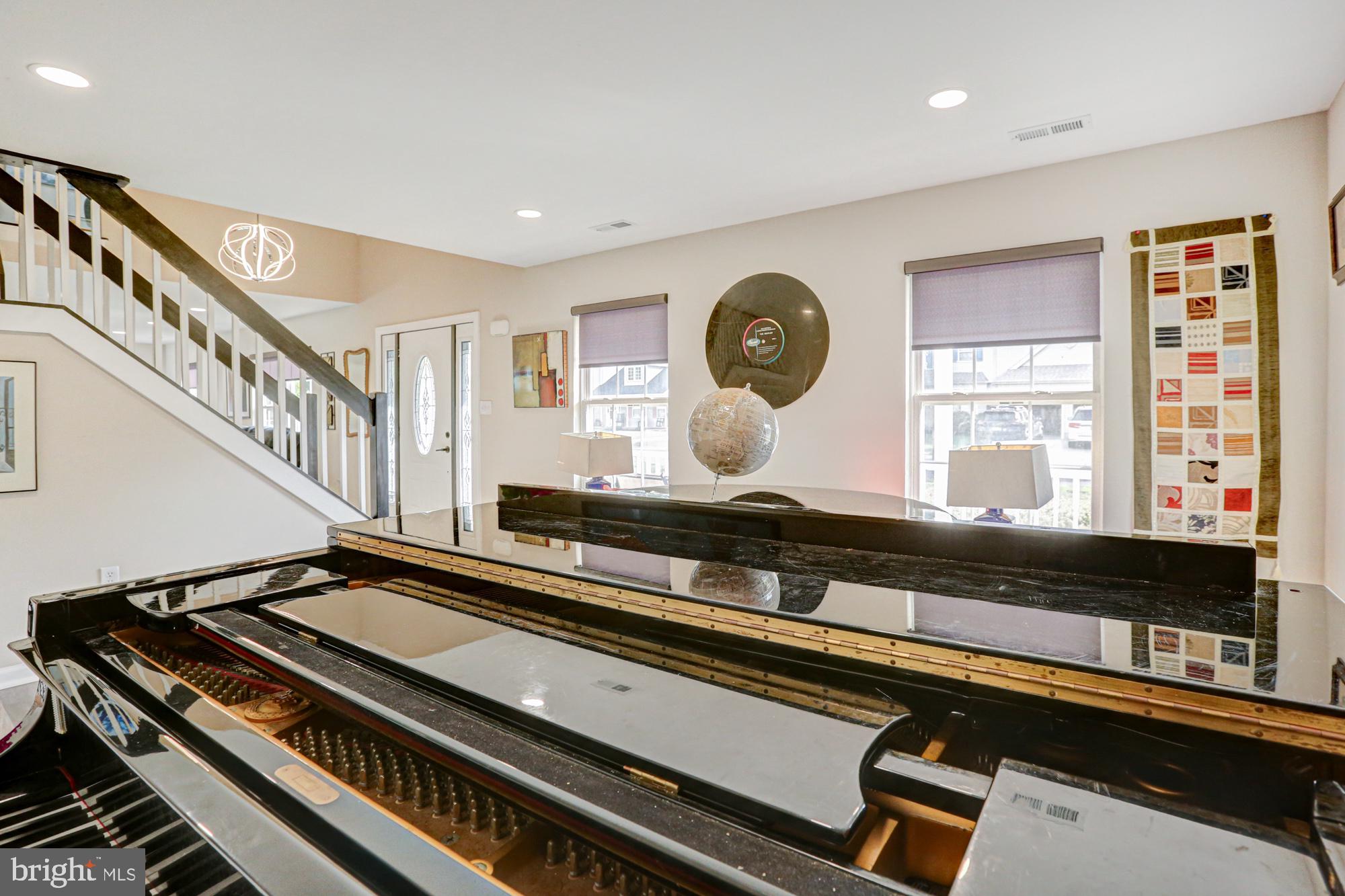 TRAYBERN - Residential