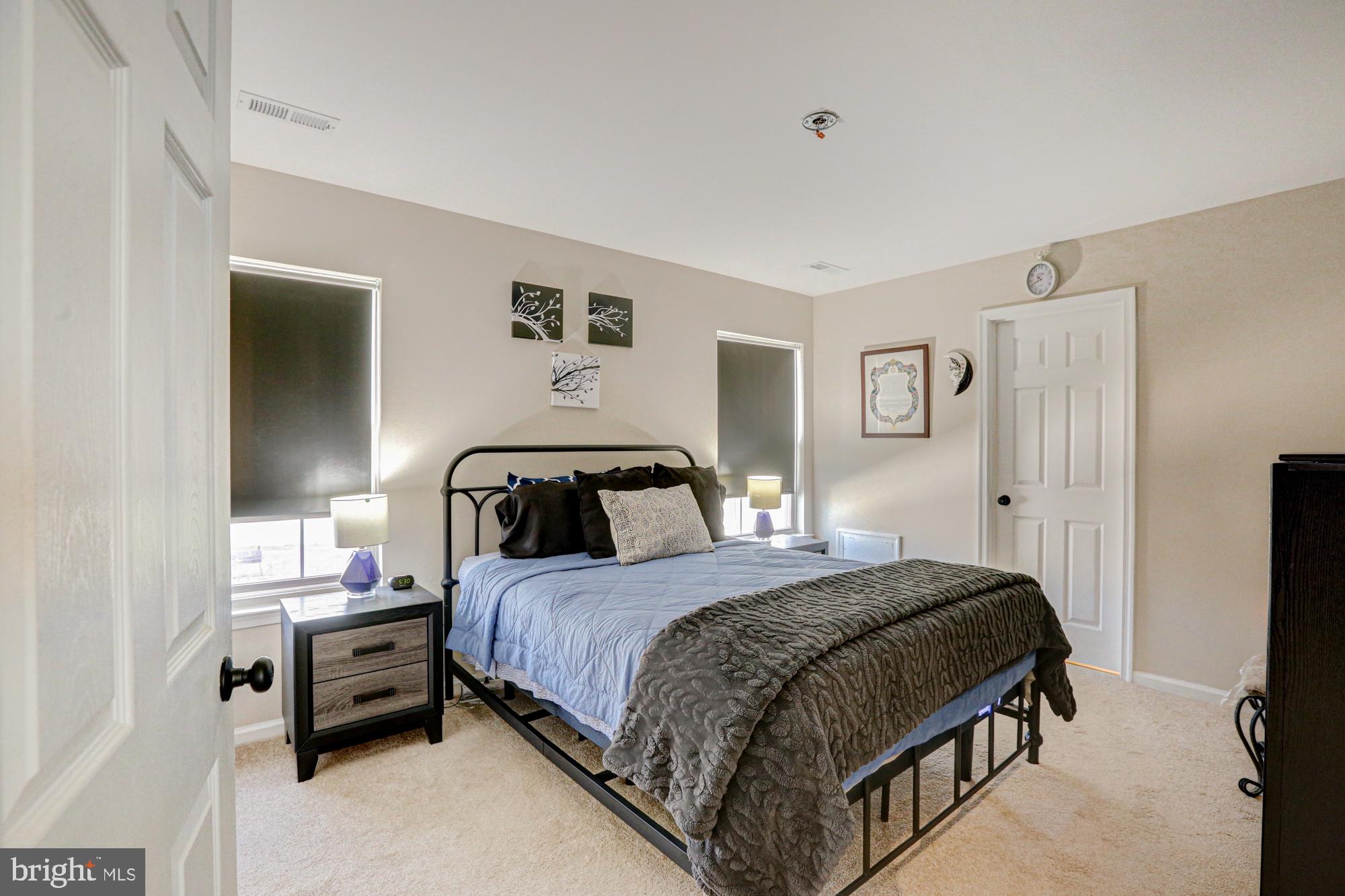 TRAYBERN - Residential