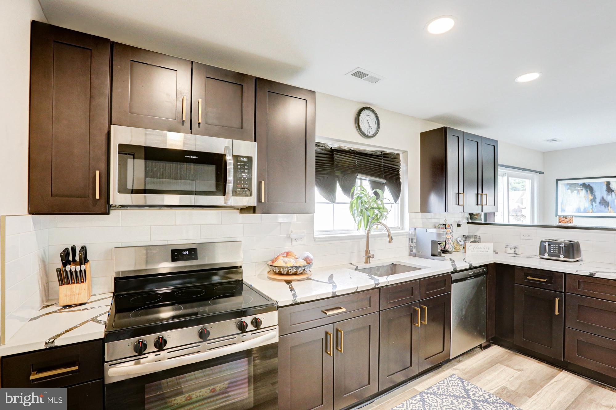 TRAYBERN - Residential