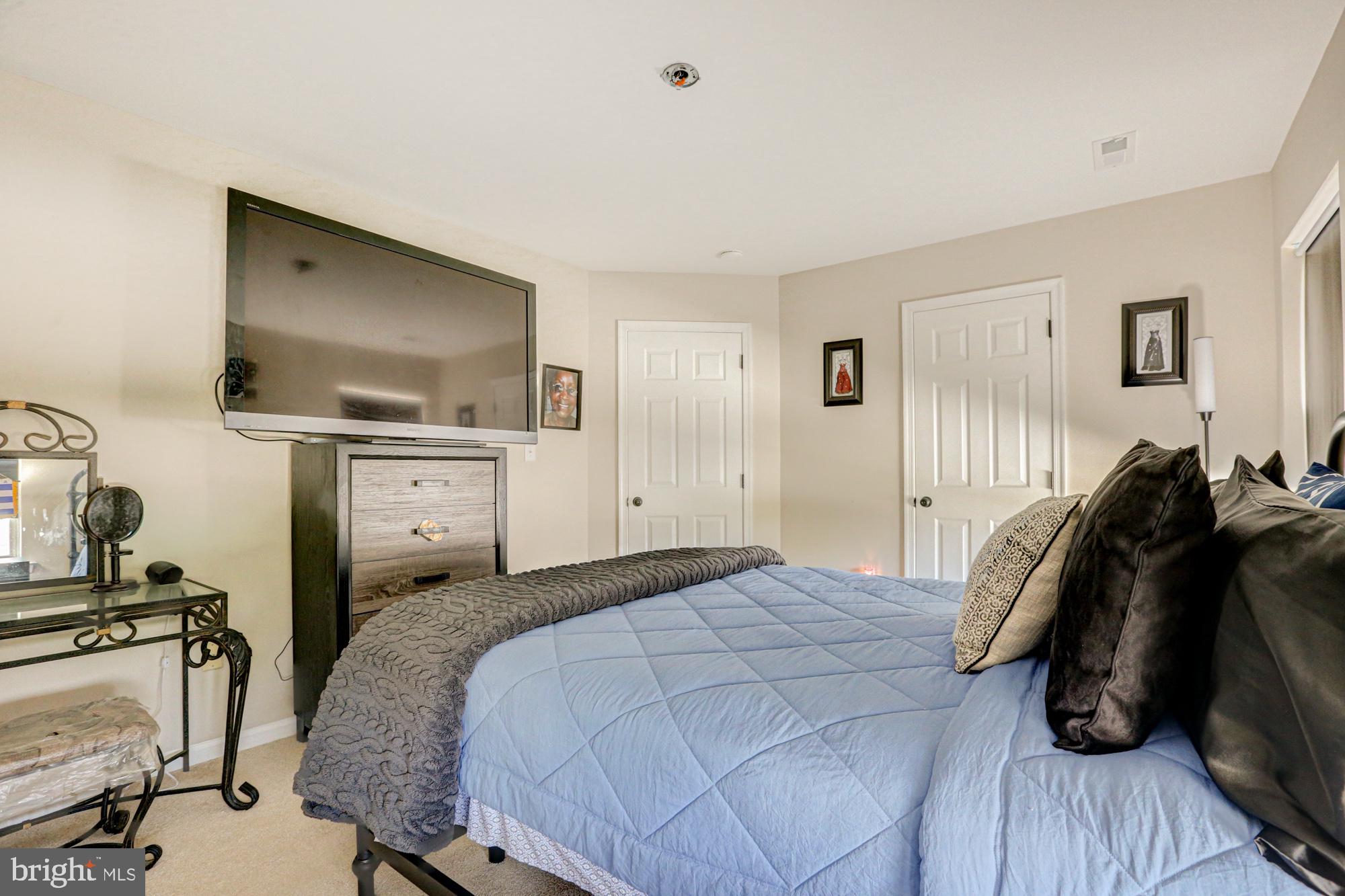 TRAYBERN - Residential