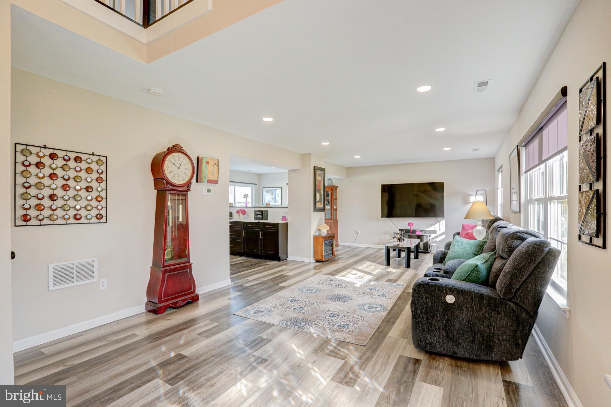 TRAYBERN - Residential