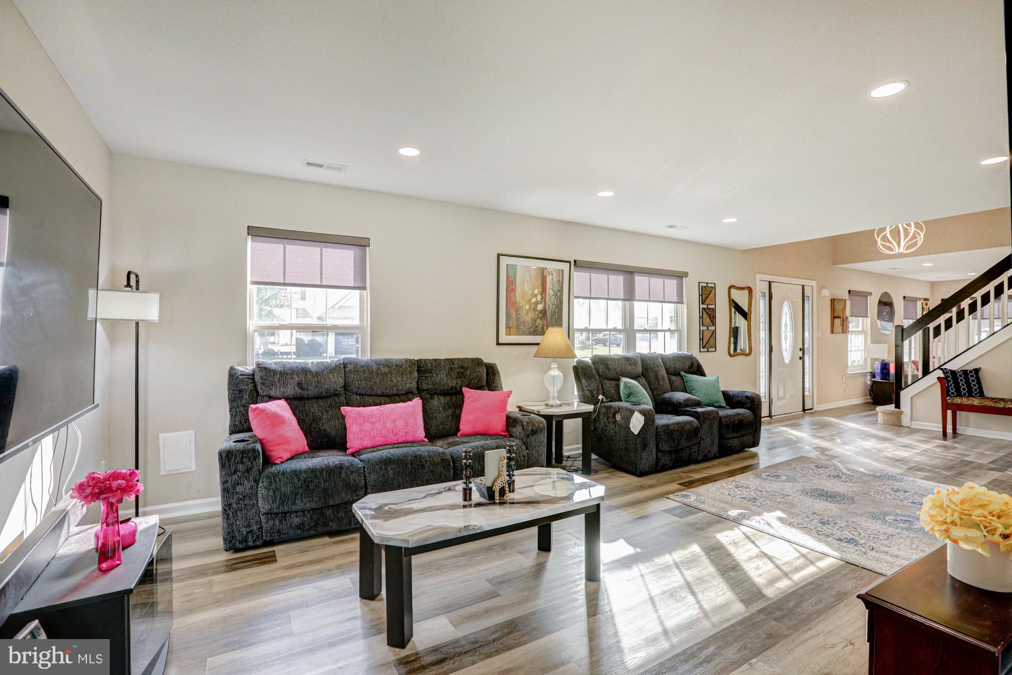 TRAYBERN - Residential