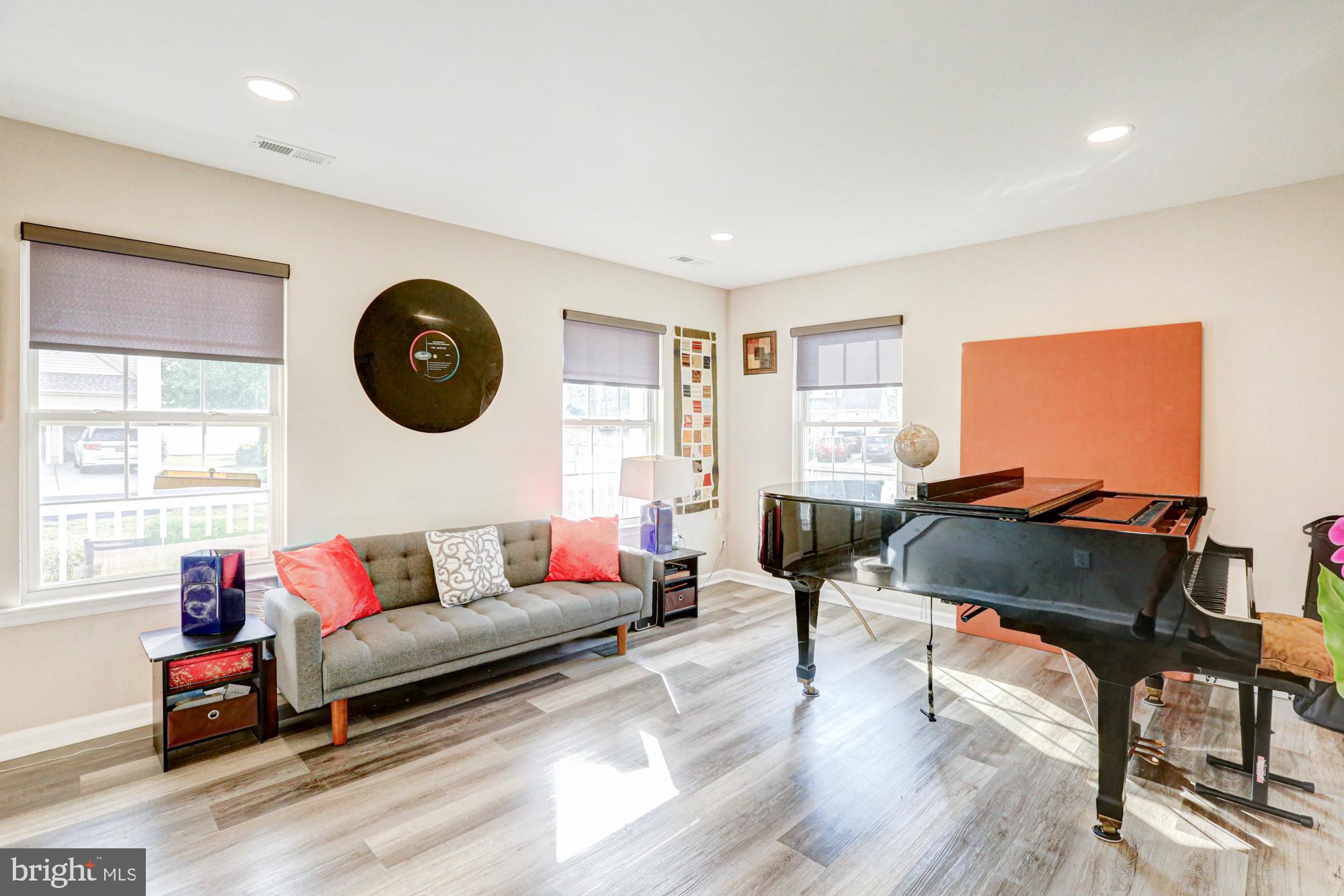 TRAYBERN - Residential