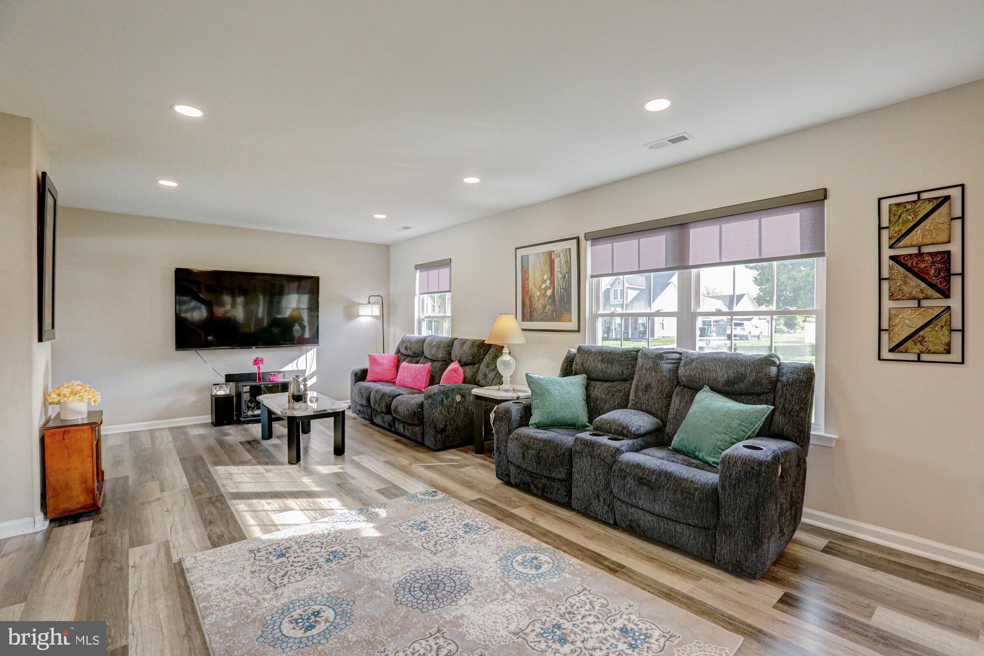 TRAYBERN - Residential