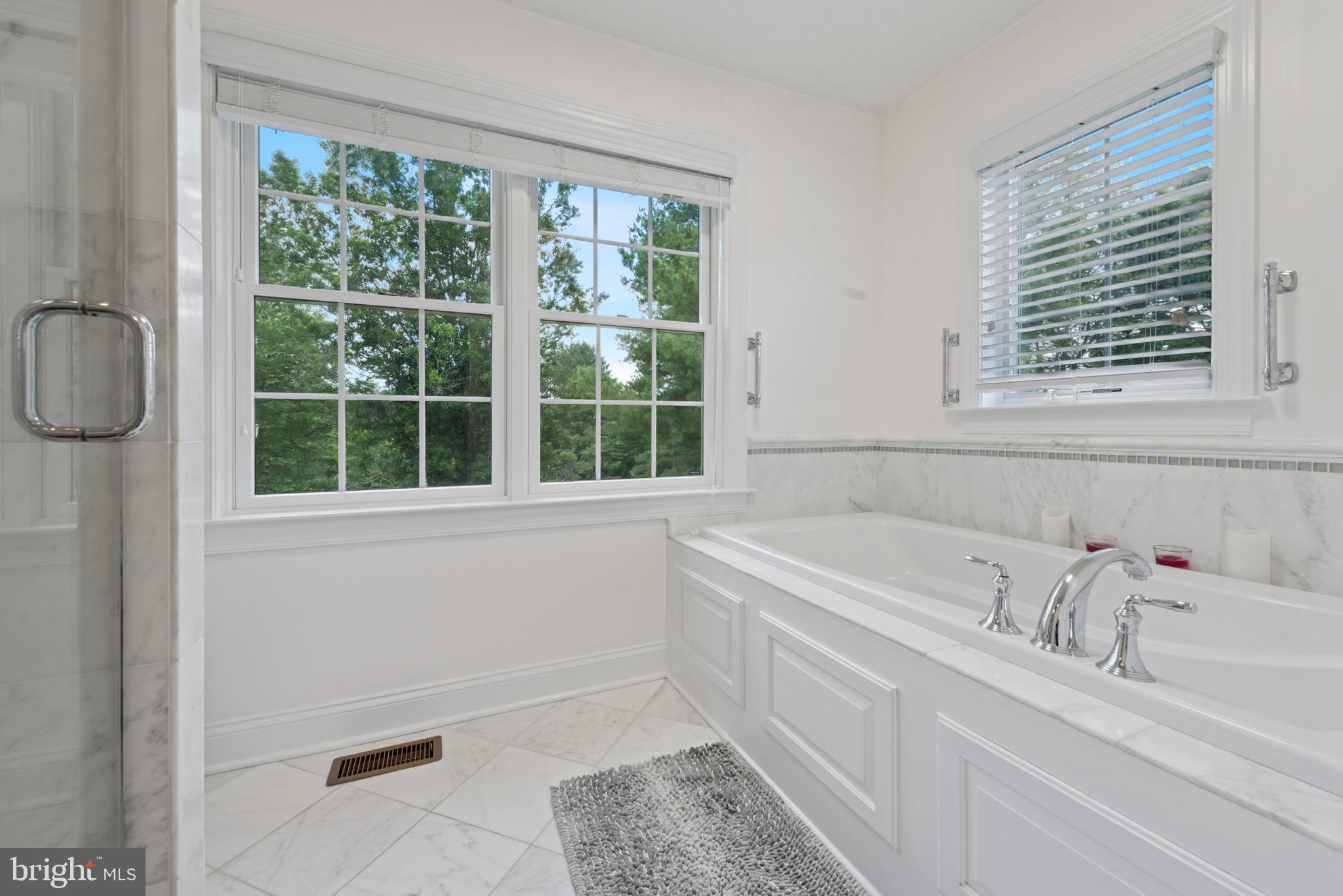 RADLEY RUN IV - Residential