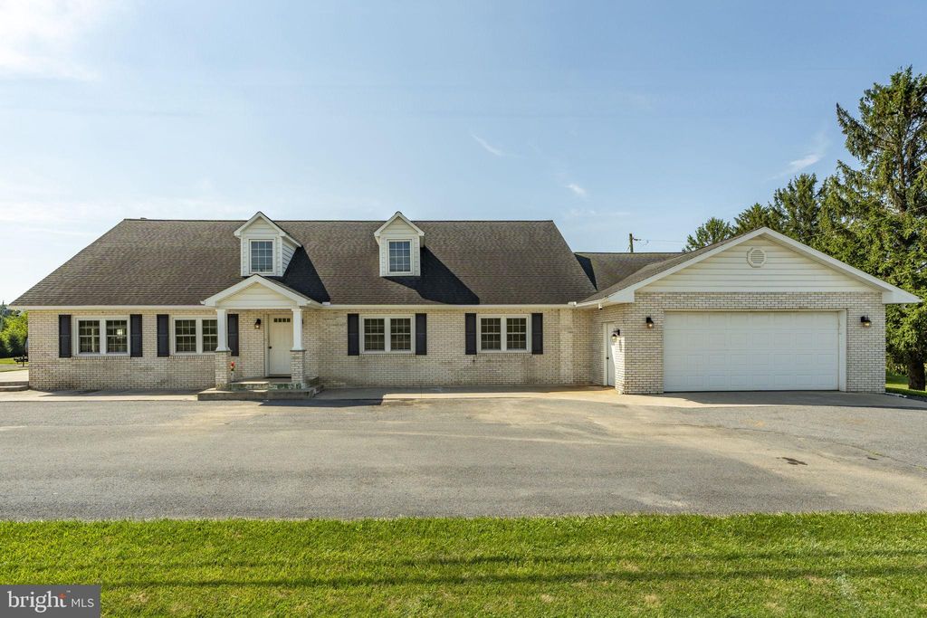 Photo of 2860 - 22 State Route 22, FREDERICKSBURG, PA 17026 (MLS # PALN2021464)