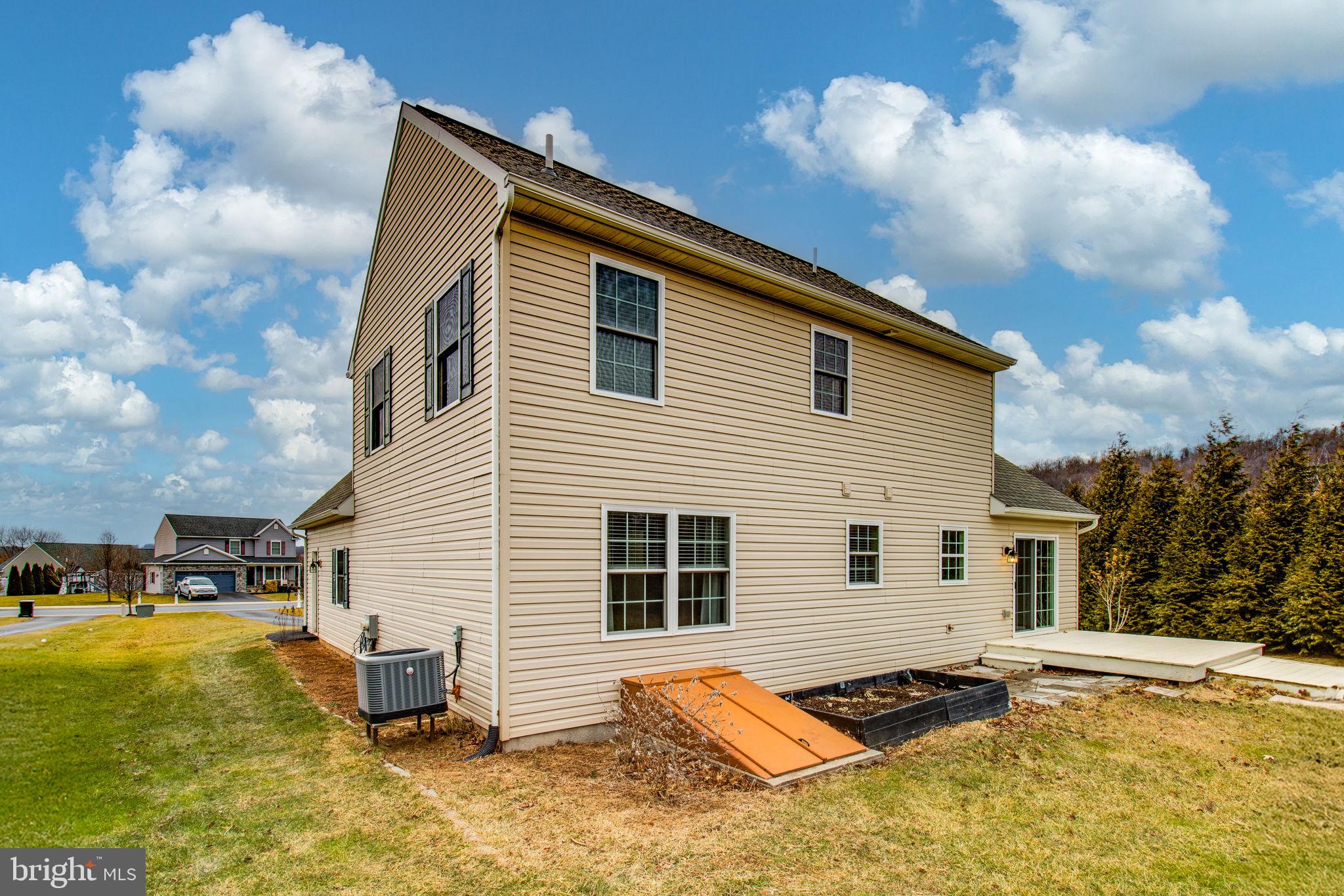 MILLSTONE VILLAGE - Residential