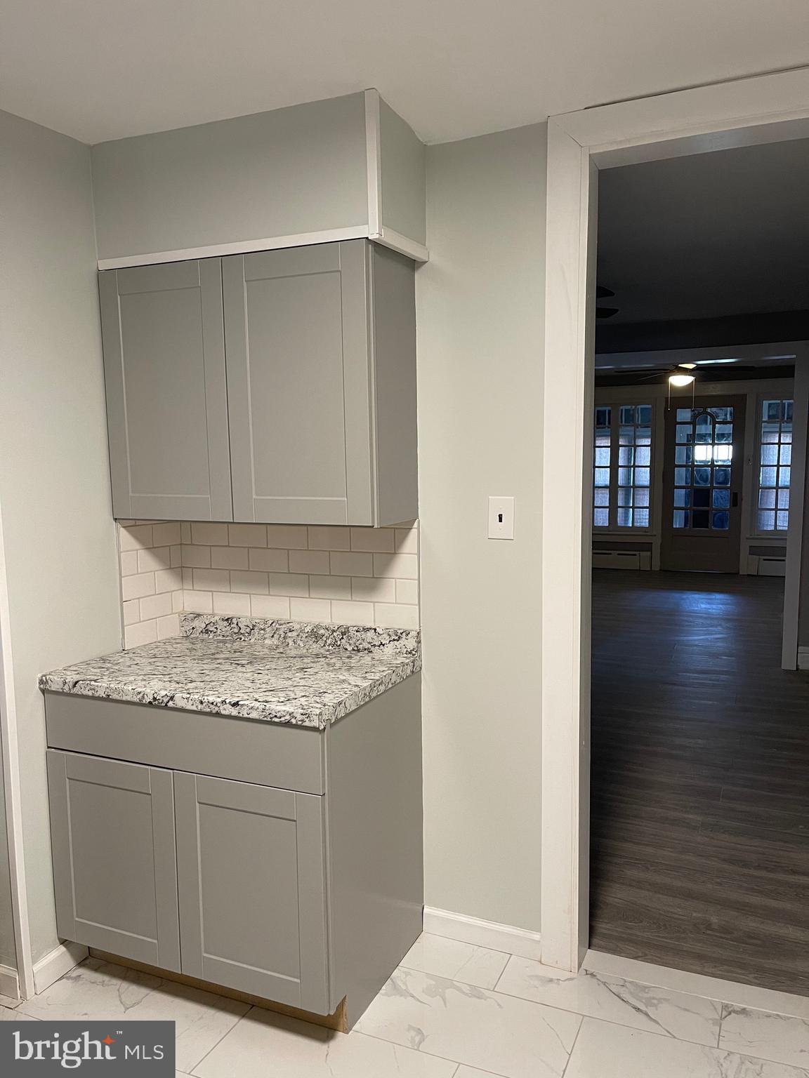 WEST OAK LANE - Residential Lease