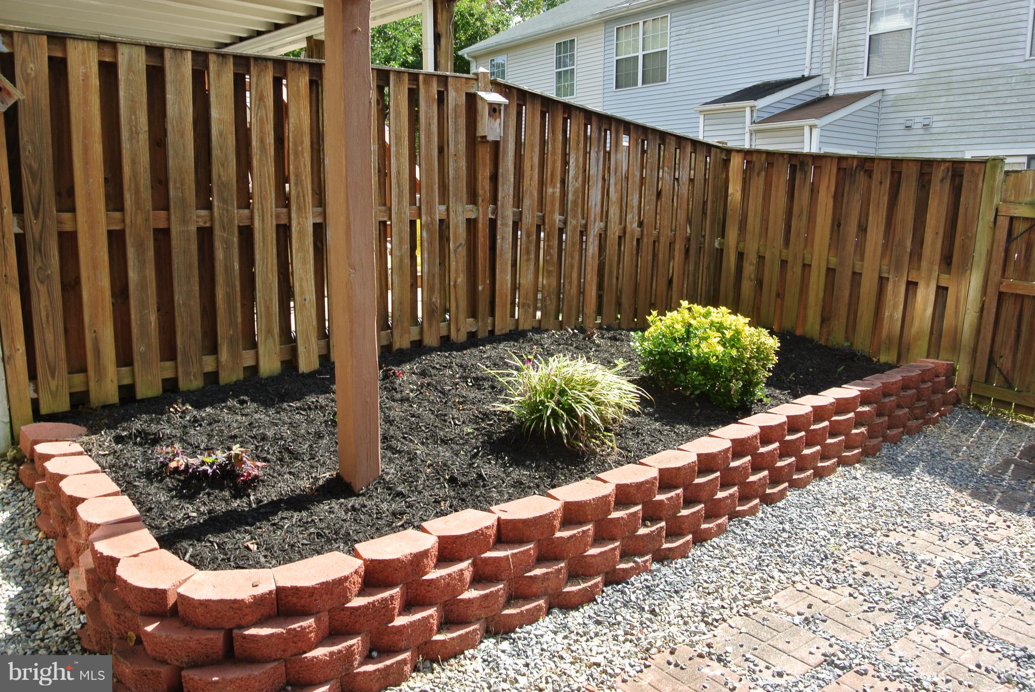 CHARLESTON TERRACE LA PLATA - Residential