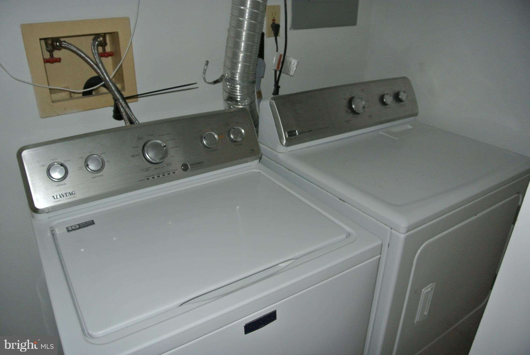 CHARLESTON TERRACE LA PLATA - Residential