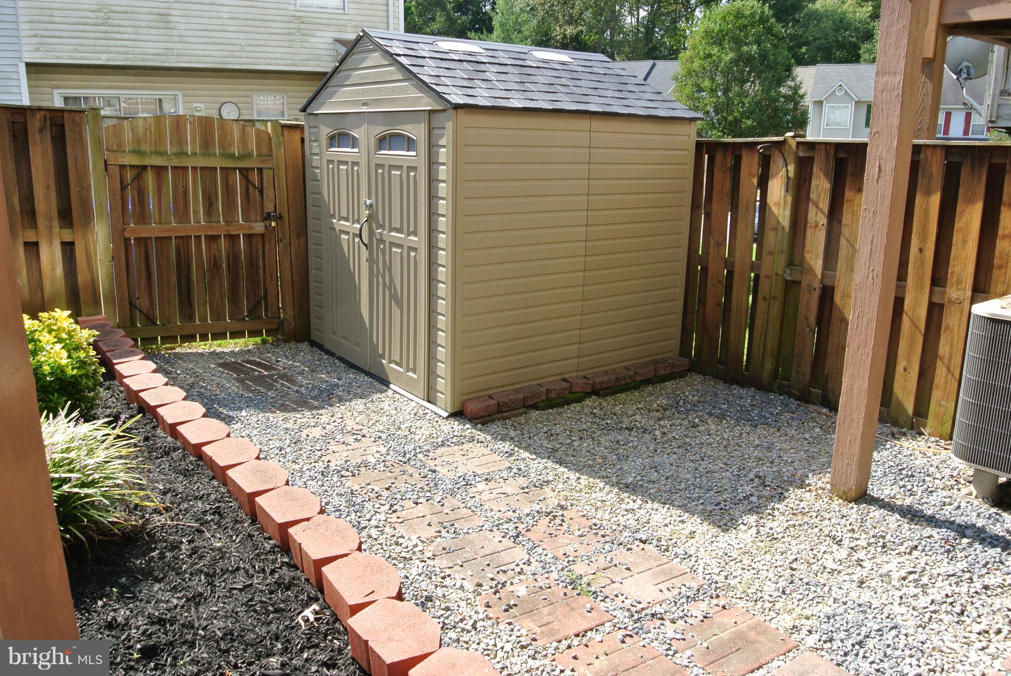 CHARLESTON TERRACE LA PLATA - Residential