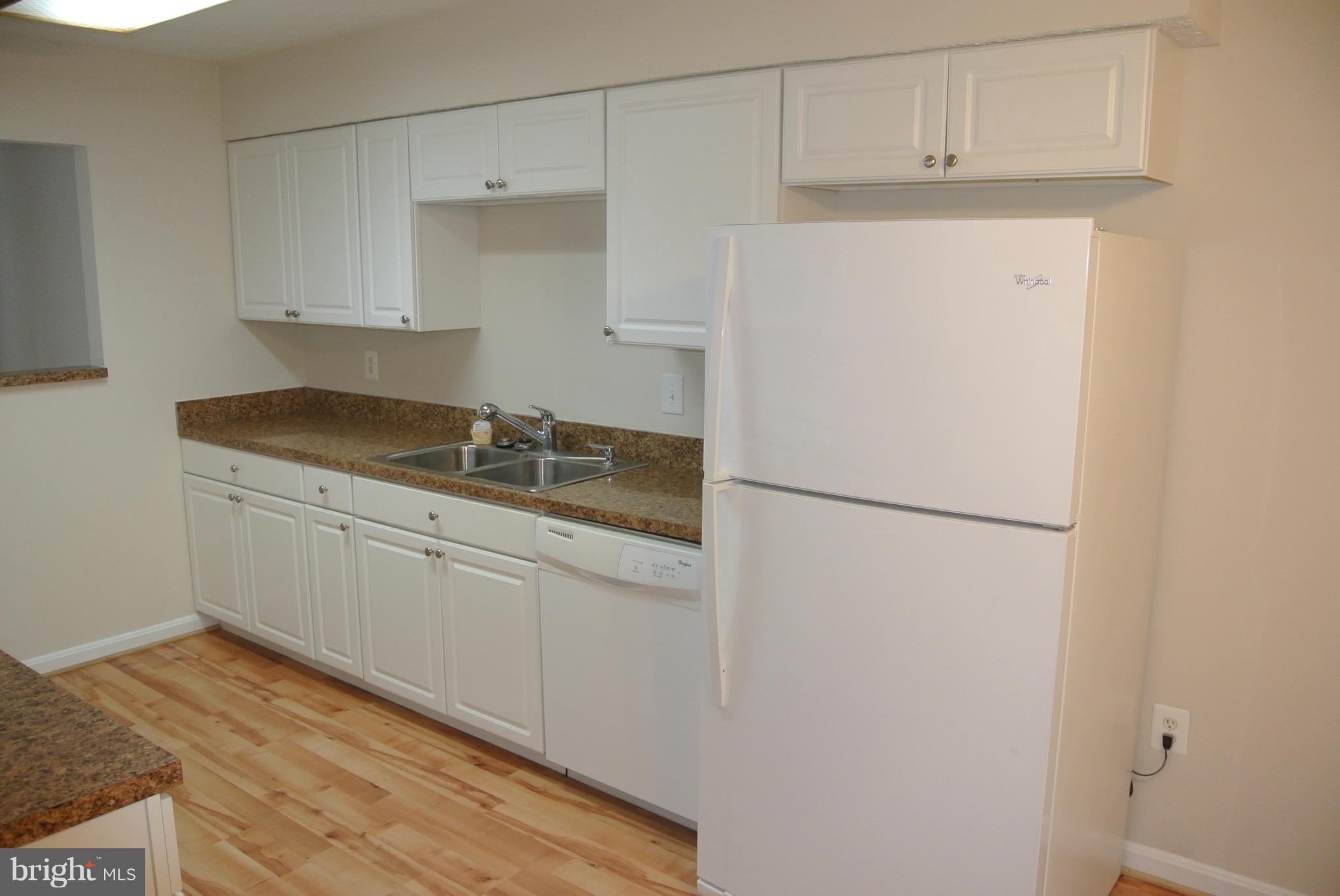 CHARLESTON TERRACE LA PLATA - Residential