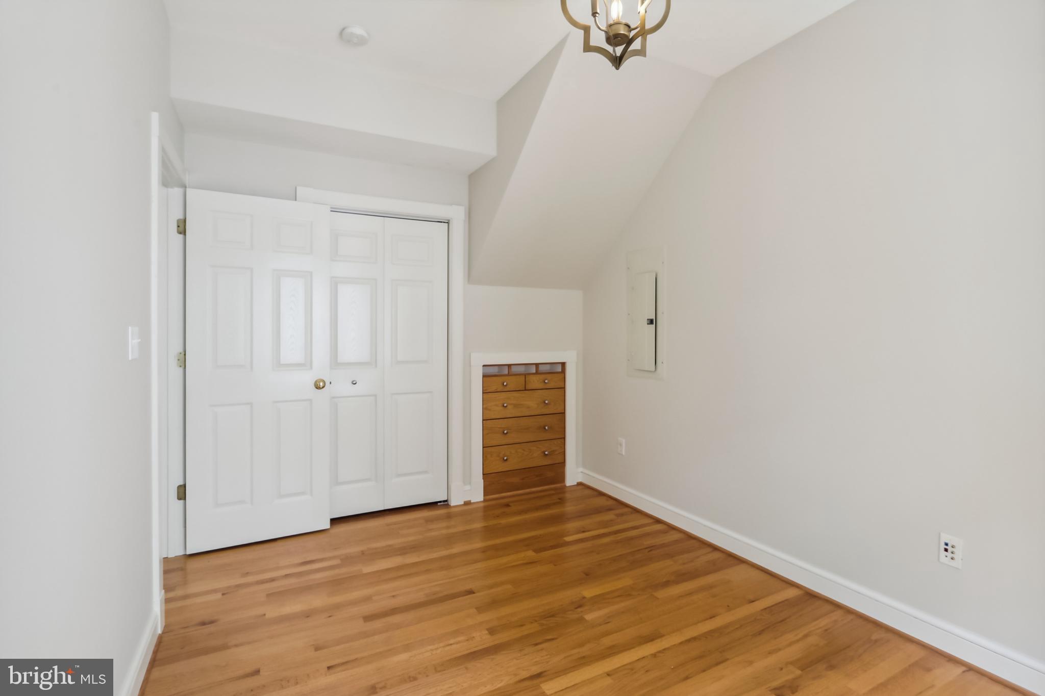 HARRIETT PARK - Residential Lease