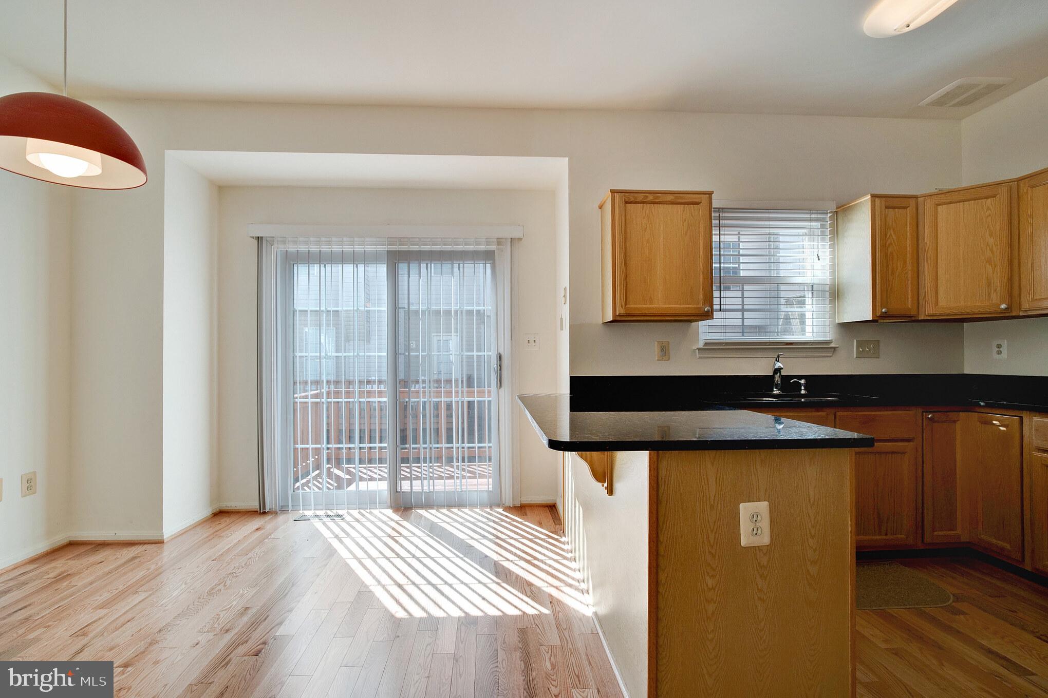 JAPONICA - Residential Lease