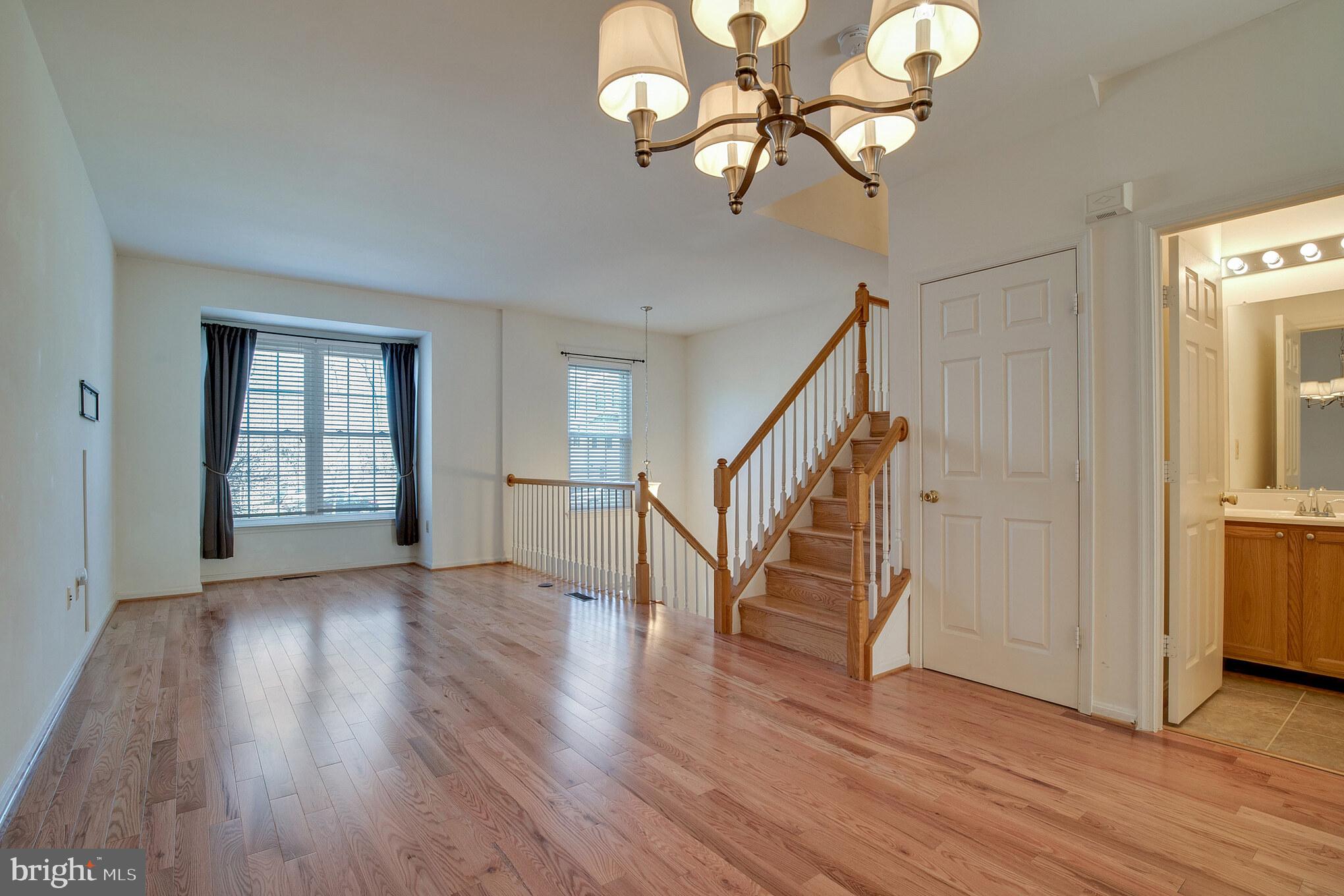 JAPONICA - Residential Lease