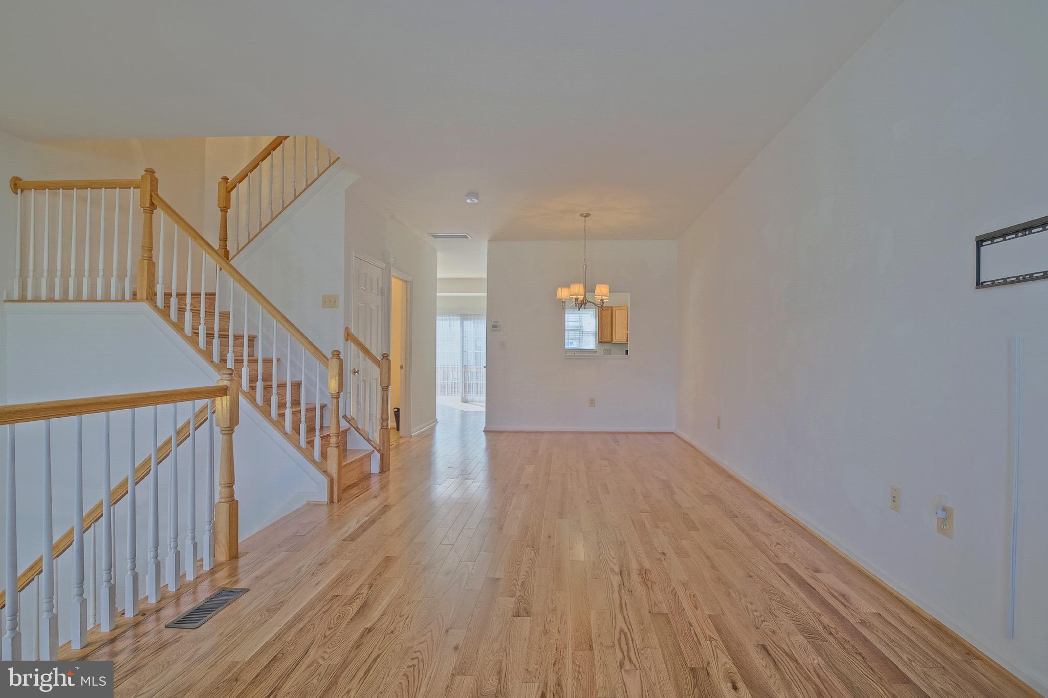 JAPONICA - Residential Lease