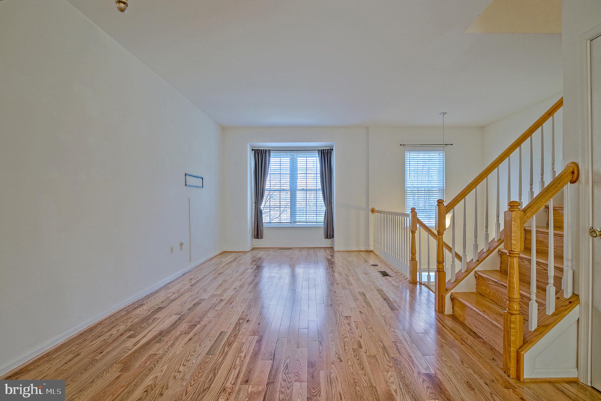 JAPONICA - Residential Lease