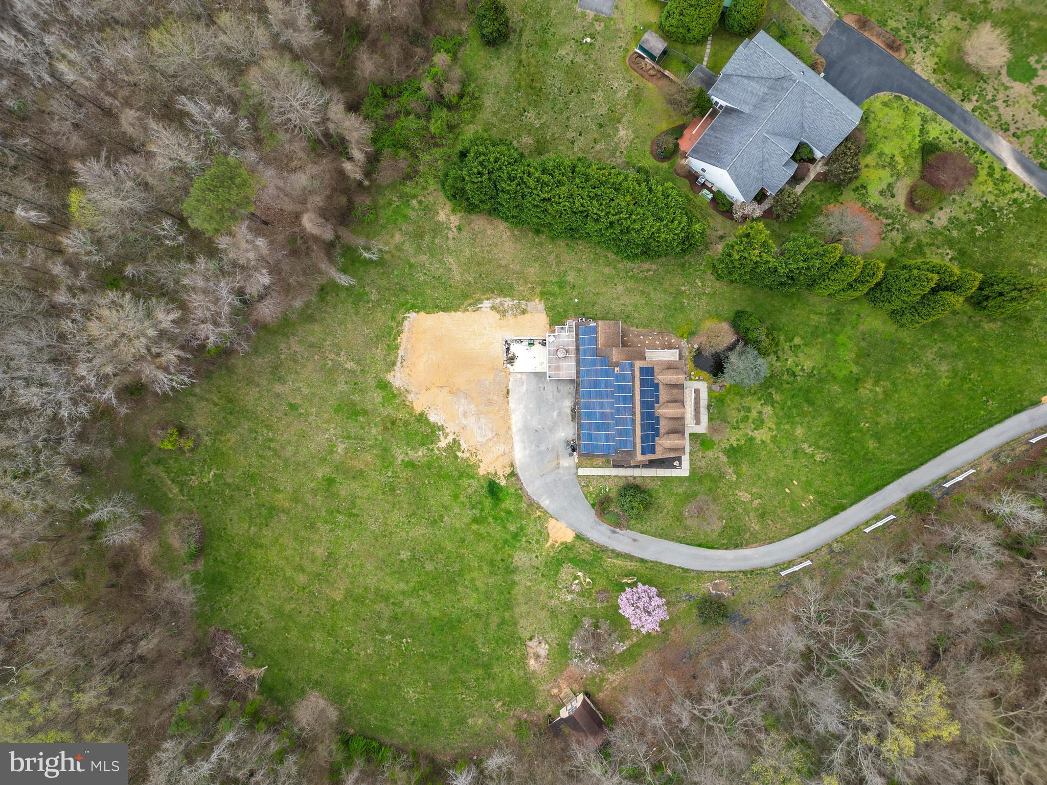 CHESTNUT HILLS - Residential