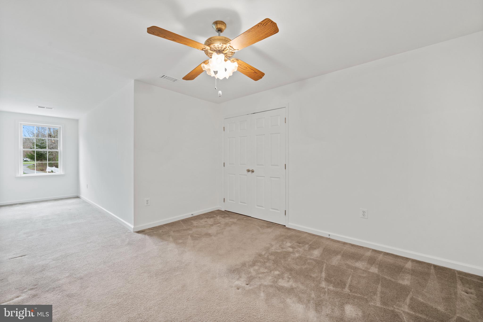 CHESTNUT HILLS - Residential